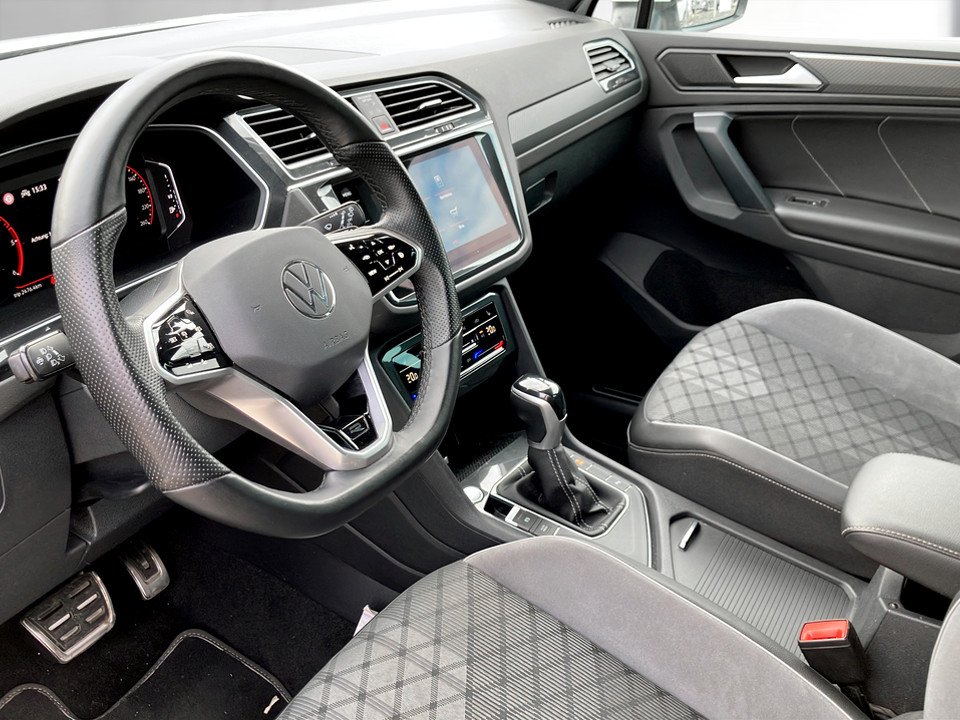VW Tiguan 2.0 TDI BMT R-Line | Bild 7 von 16