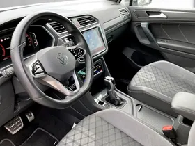 VW Tiguan 2.0 TDI BMT R-Line | Thumbnail 7 von 16
