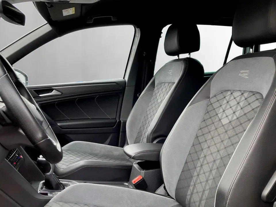 VW Tiguan 2.0 TDI BMT R-Line | Bild 8 von 16