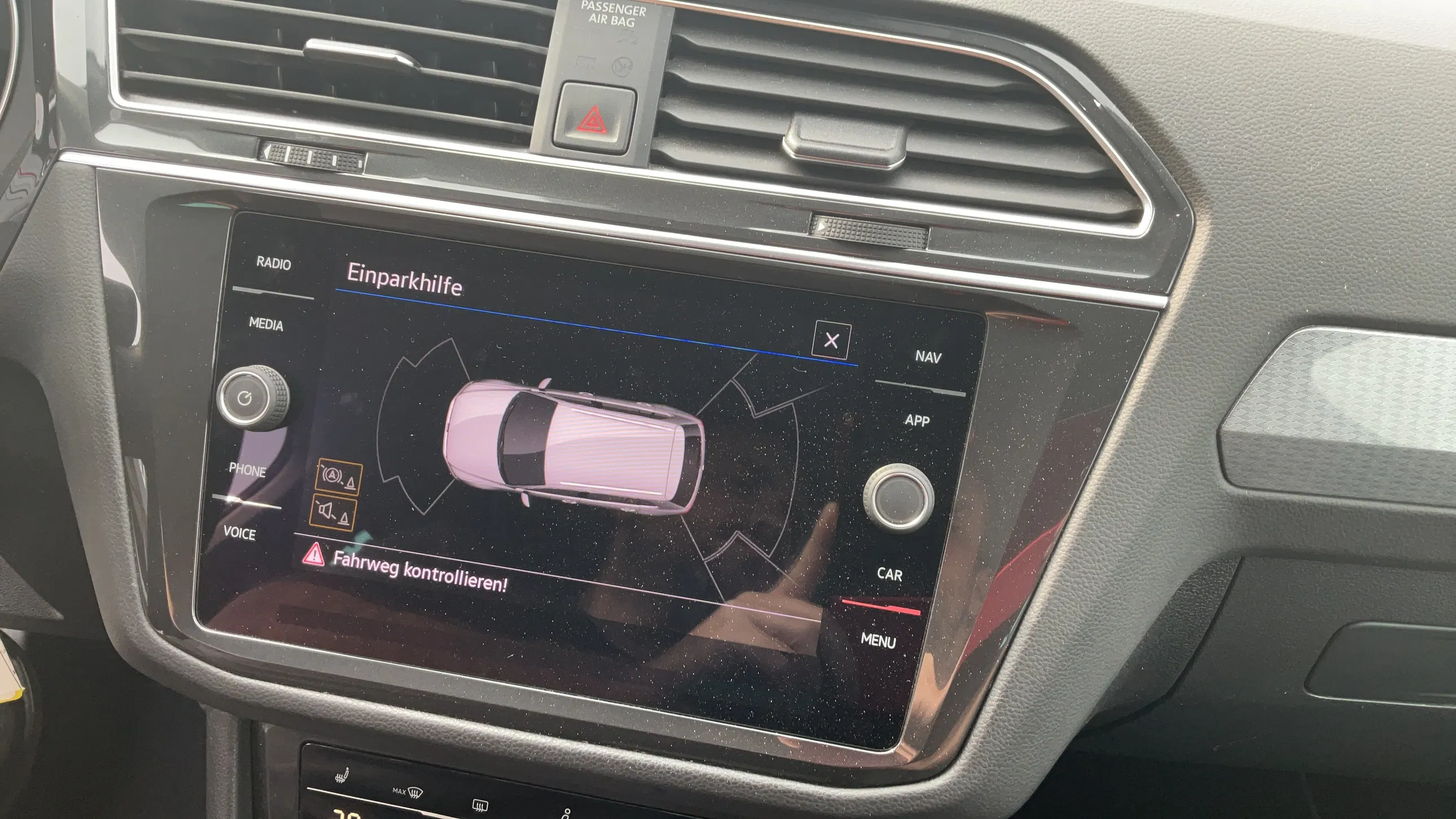 VW Tiguan 2.0 TDI BMT Life | Bild 16 von 22