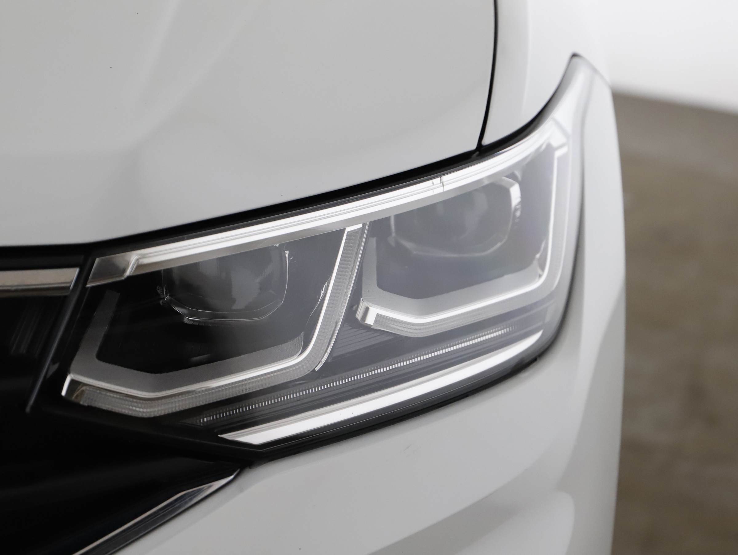 VW Tiguan 2.0 TDI BMT Life | Bild 19 von 21