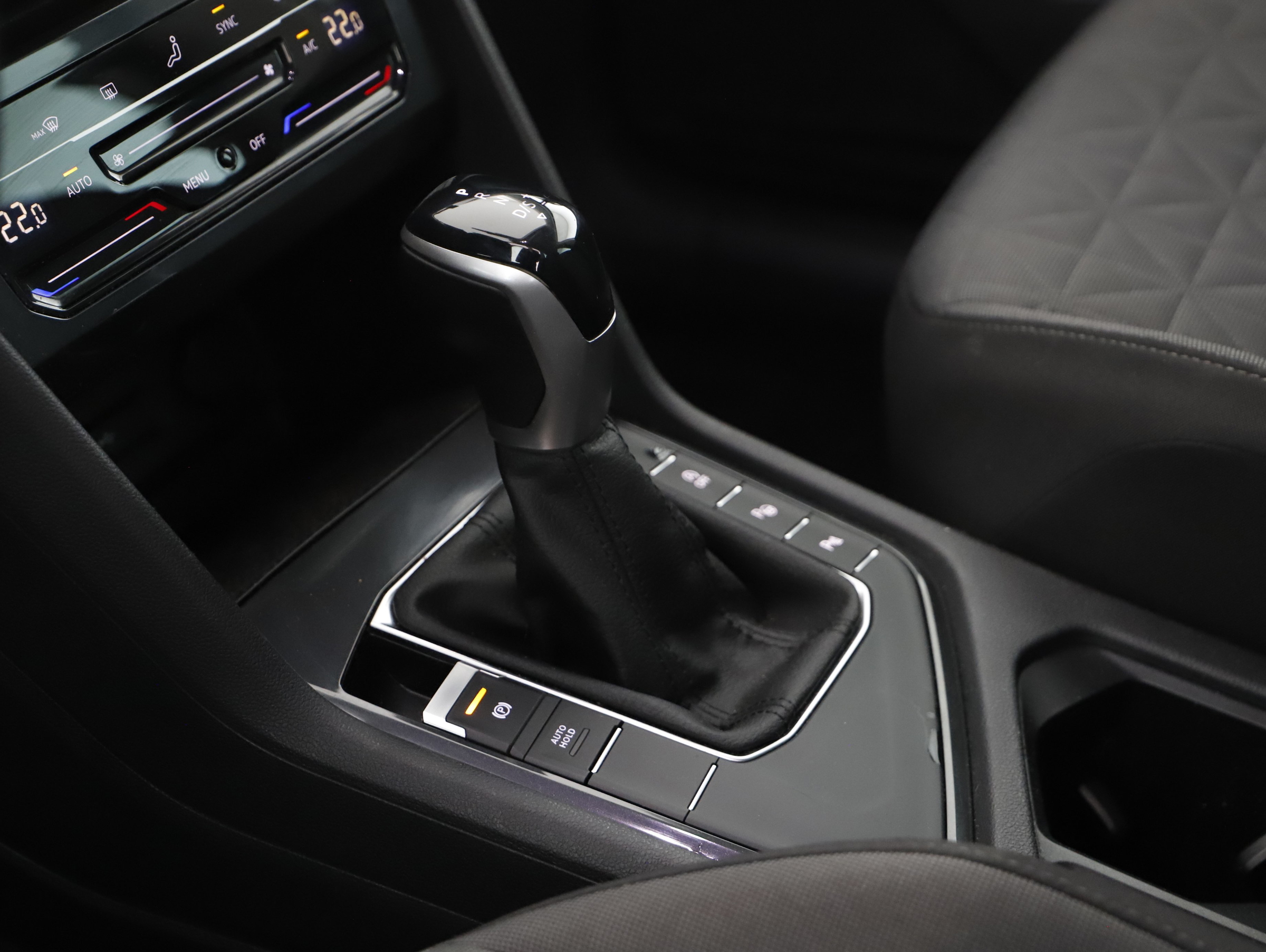 VW Tiguan 2.0 TDI BMT Life | Bild 5 von 21