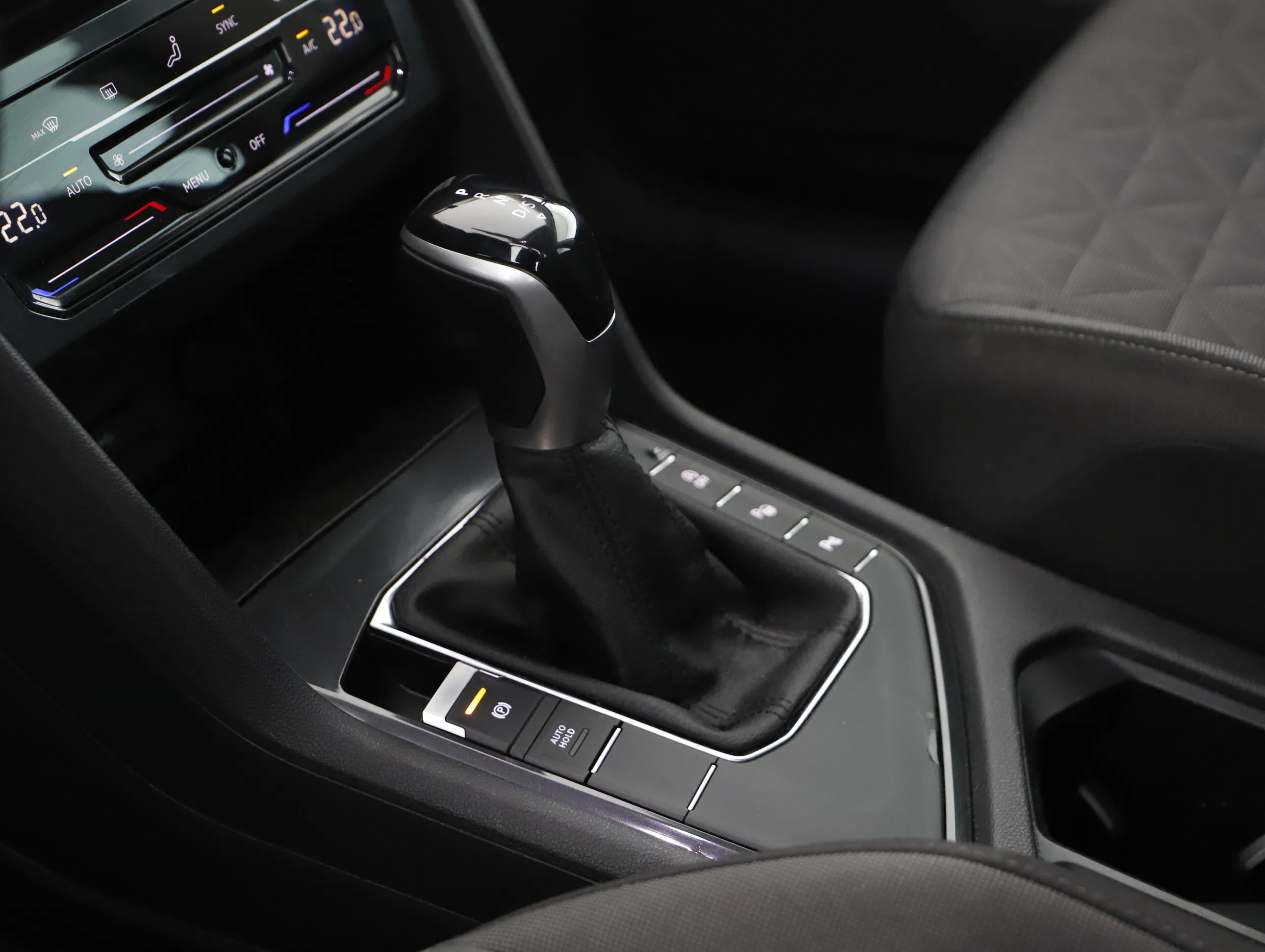 VW Tiguan 2.0 TDI BMT Life | Bild 5 von 21