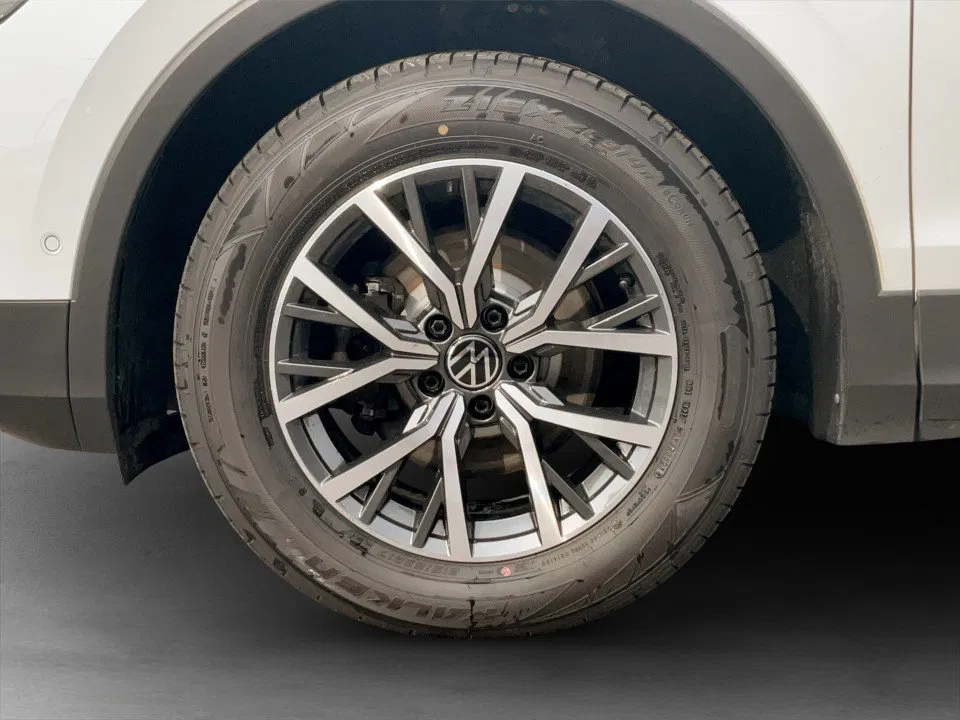 VW Tiguan 2.0 TDI BMT Life | Bild 6 von 22