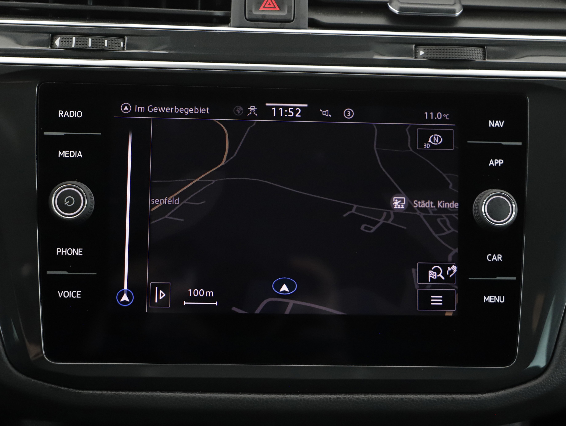 VW Tiguan 2.0 TDI BMT Life | Bild 8 von 21