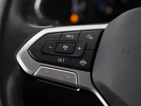 VW Tiguan 2.0 TDI BMT Elegance | Thumbnail 9 von 21