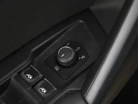 VW Tiguan 2.0 TDI BMT Elegance | Thumbnail 4 von 21