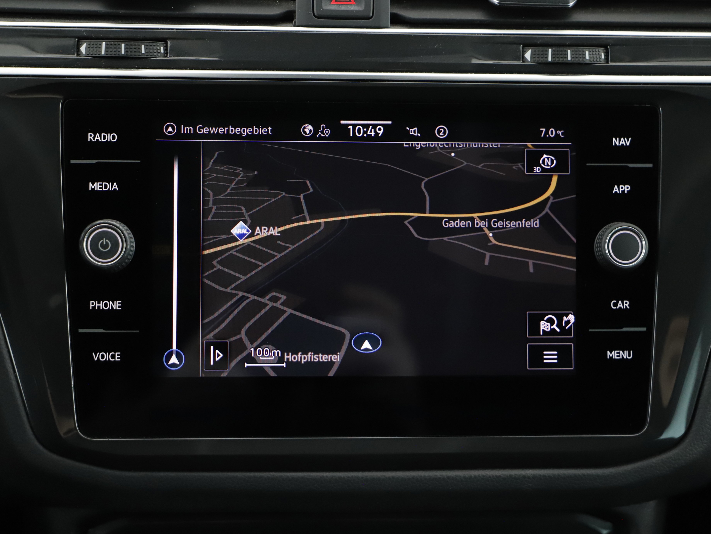VW Tiguan 2.0 TDI BMT Elegance | Bild 15 von 21