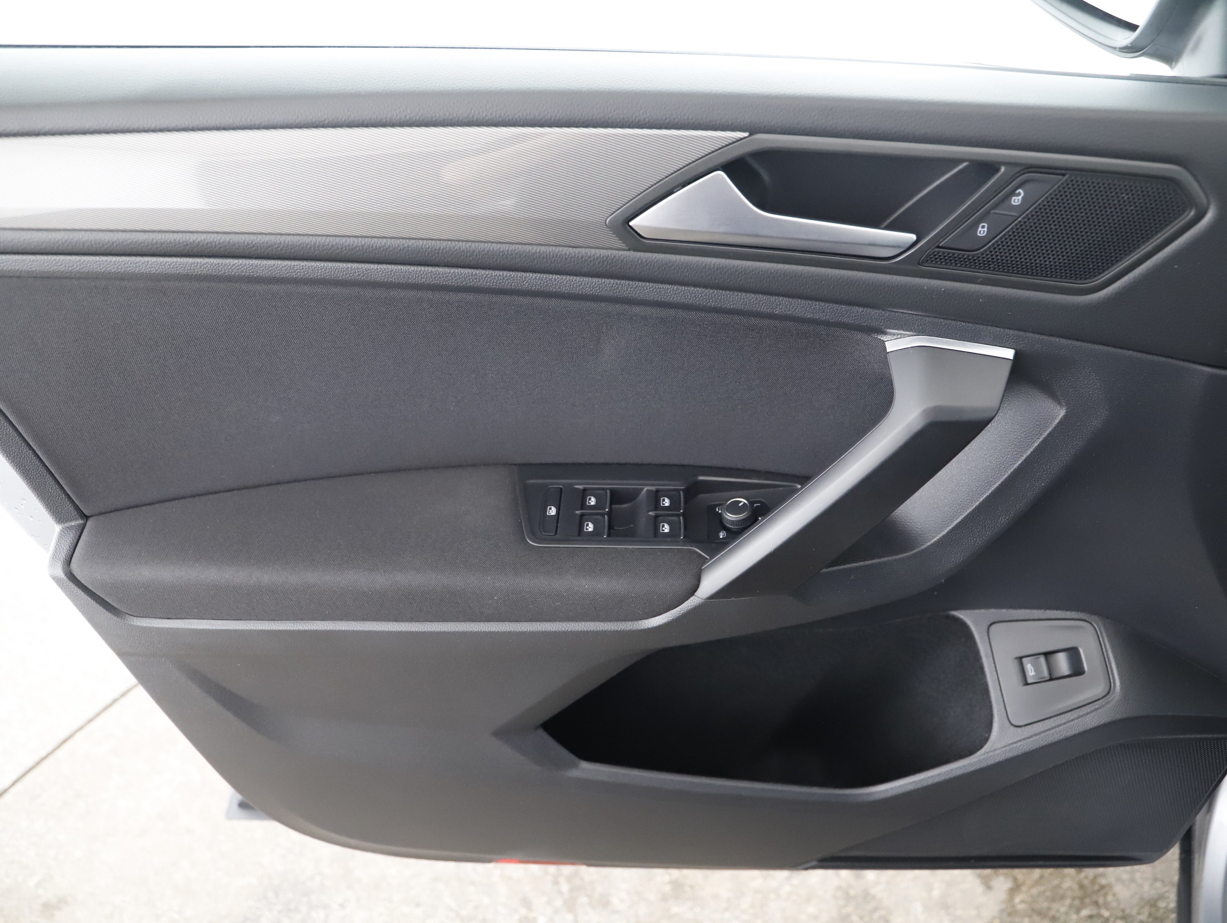 VW Tiguan Allsp 2.0TDI Life DSG | Bild 5 von 22