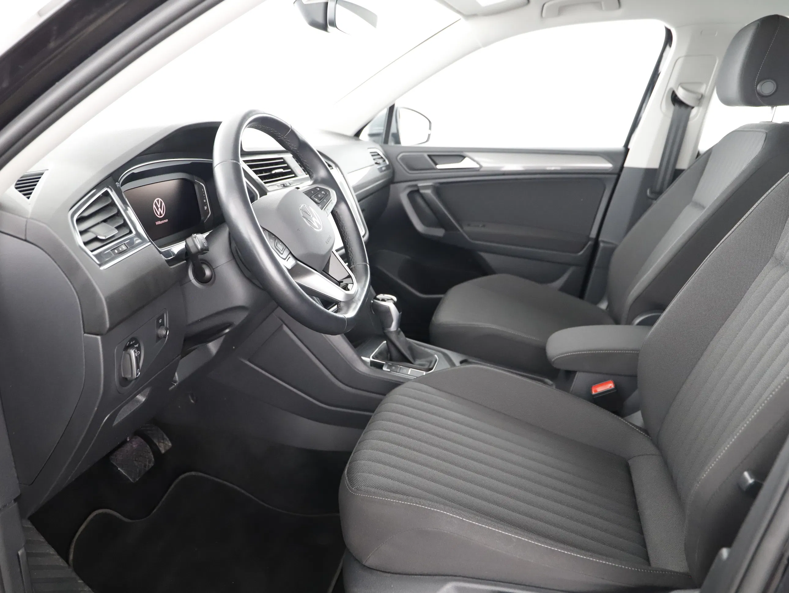VW Tiguan Allspace 2.0 TDI Life | Bild 6 von 23