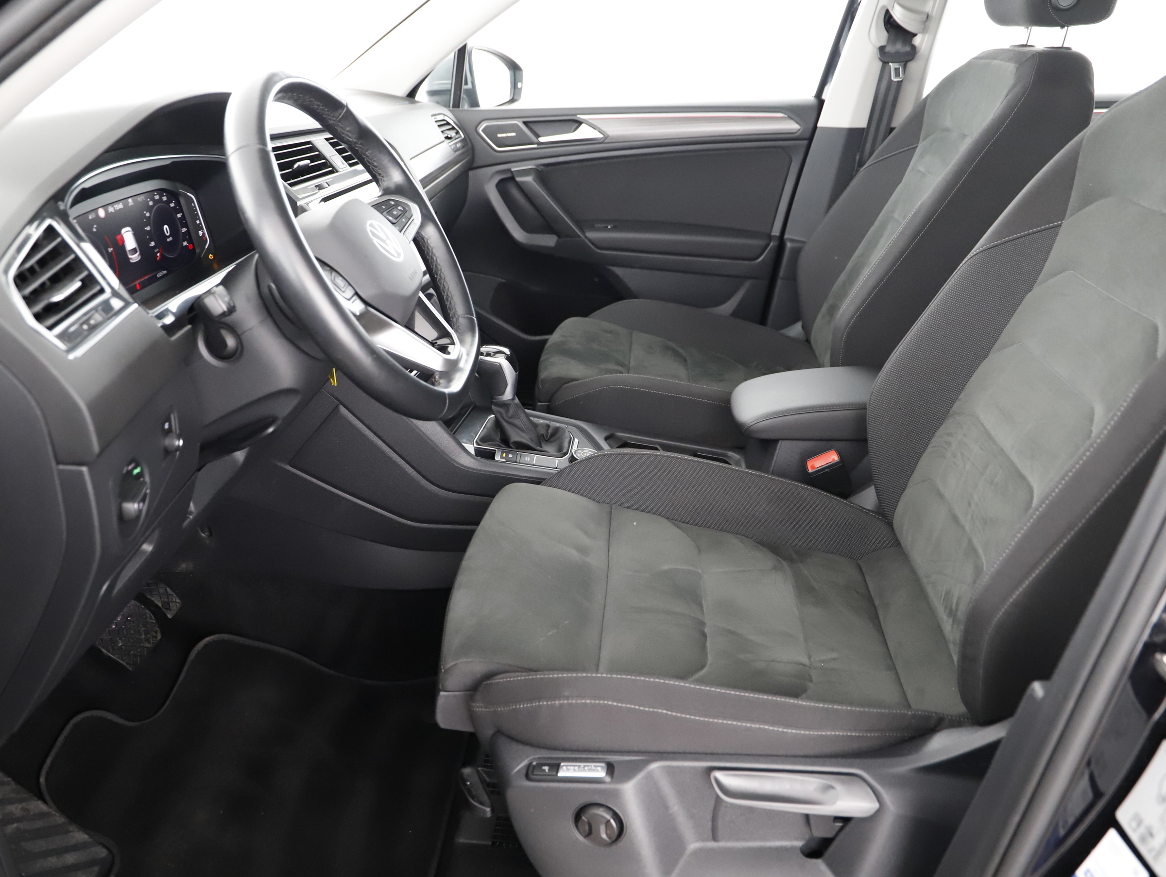 VW Tiguan Allsp. Life 2.0 TDI 4Mot. DSG 7-SITZE | Bild 10 von 23