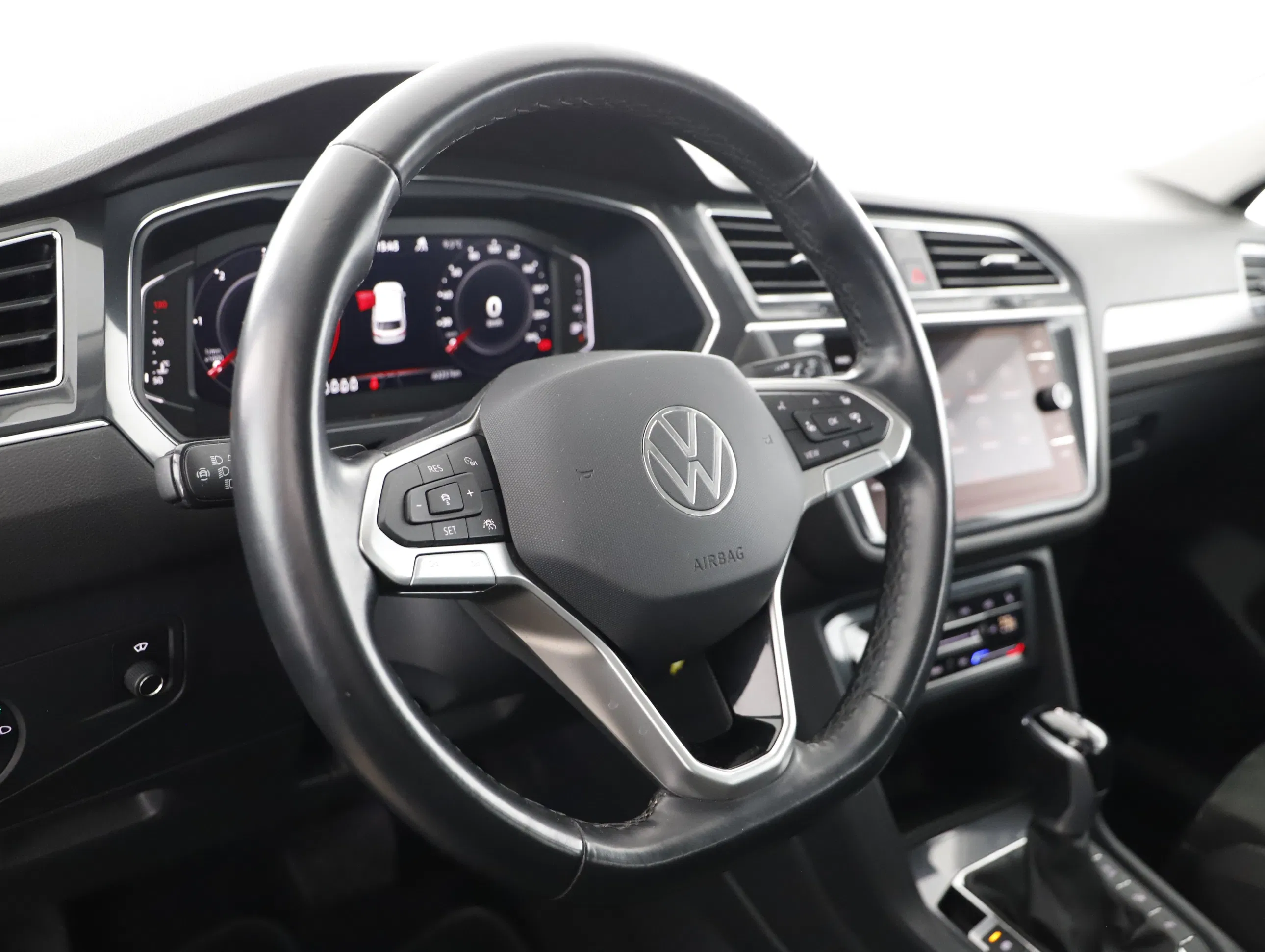 VW Tiguan Allsp. Life 2.0 TDI 4Mot. DSG 7-SITZE | Bild 12 von 23