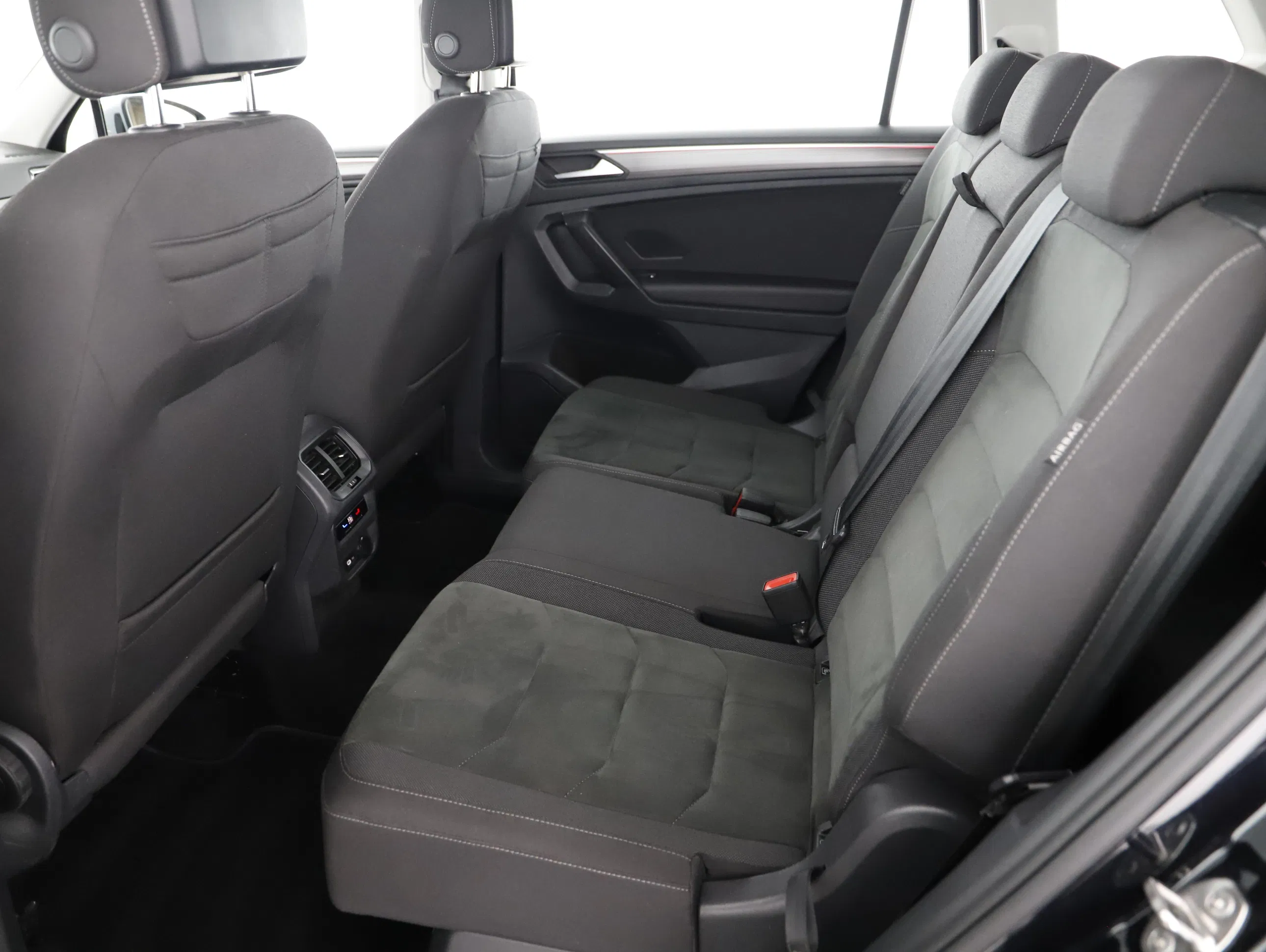 VW Tiguan Allsp. Life 2.0 TDI 4Mot. DSG 7-SITZE | Bild 21 von 23
