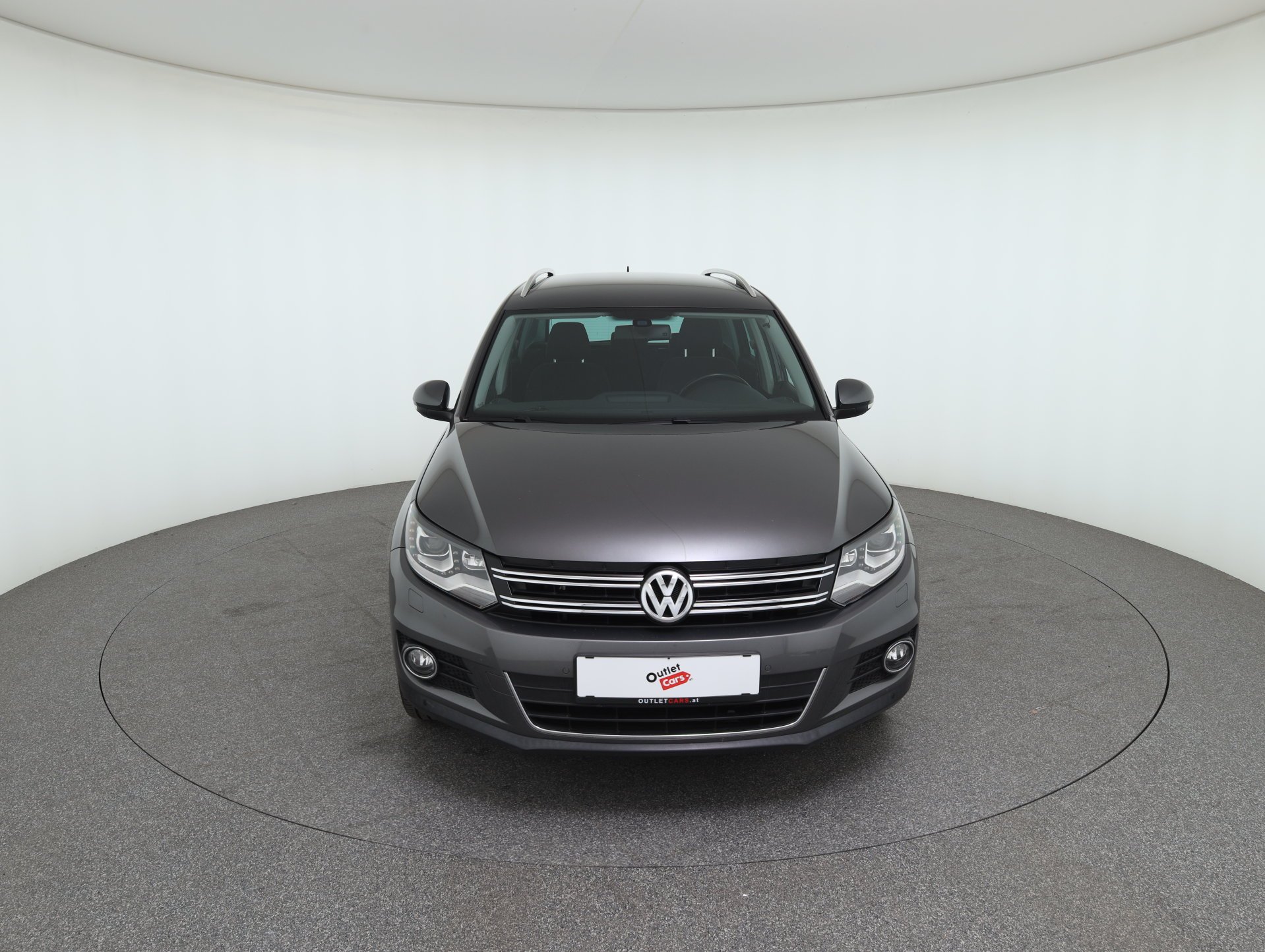 VW Tiguan 2.0 TDI BlueMotion Karat Tech | Bild 3 von 31