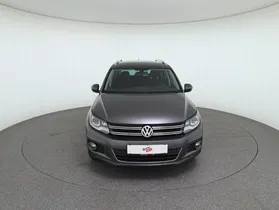 VW Tiguan 2.0 TDI BlueMotion Karat Tech | Thumbnail 3 von 31