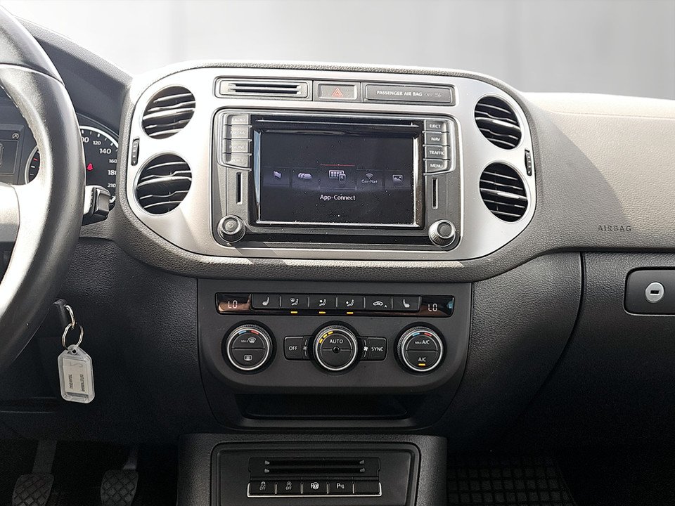 VW Tiguan 2.0 TDI Lounge Tech | Bild 13 von 21