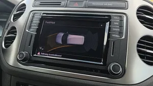 VW Tiguan 2.0 TDI Lounge Tech | Thumbnail 14 von 21
