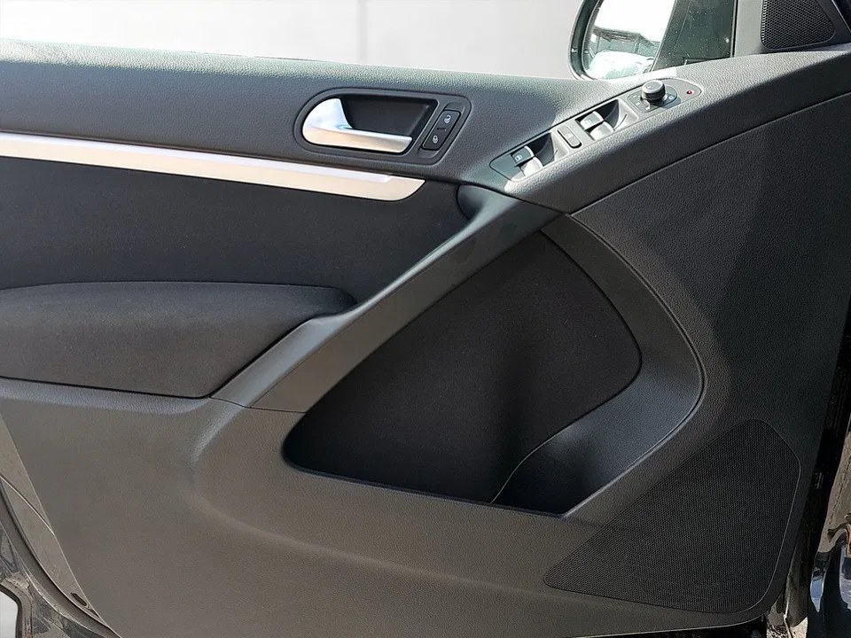 VW Tiguan 2.0 TDI Lounge Tech | Bild 7 von 21