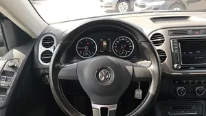 VW Tiguan 2.0 TDI Lounge Tech | Thumbnail 11 von 21