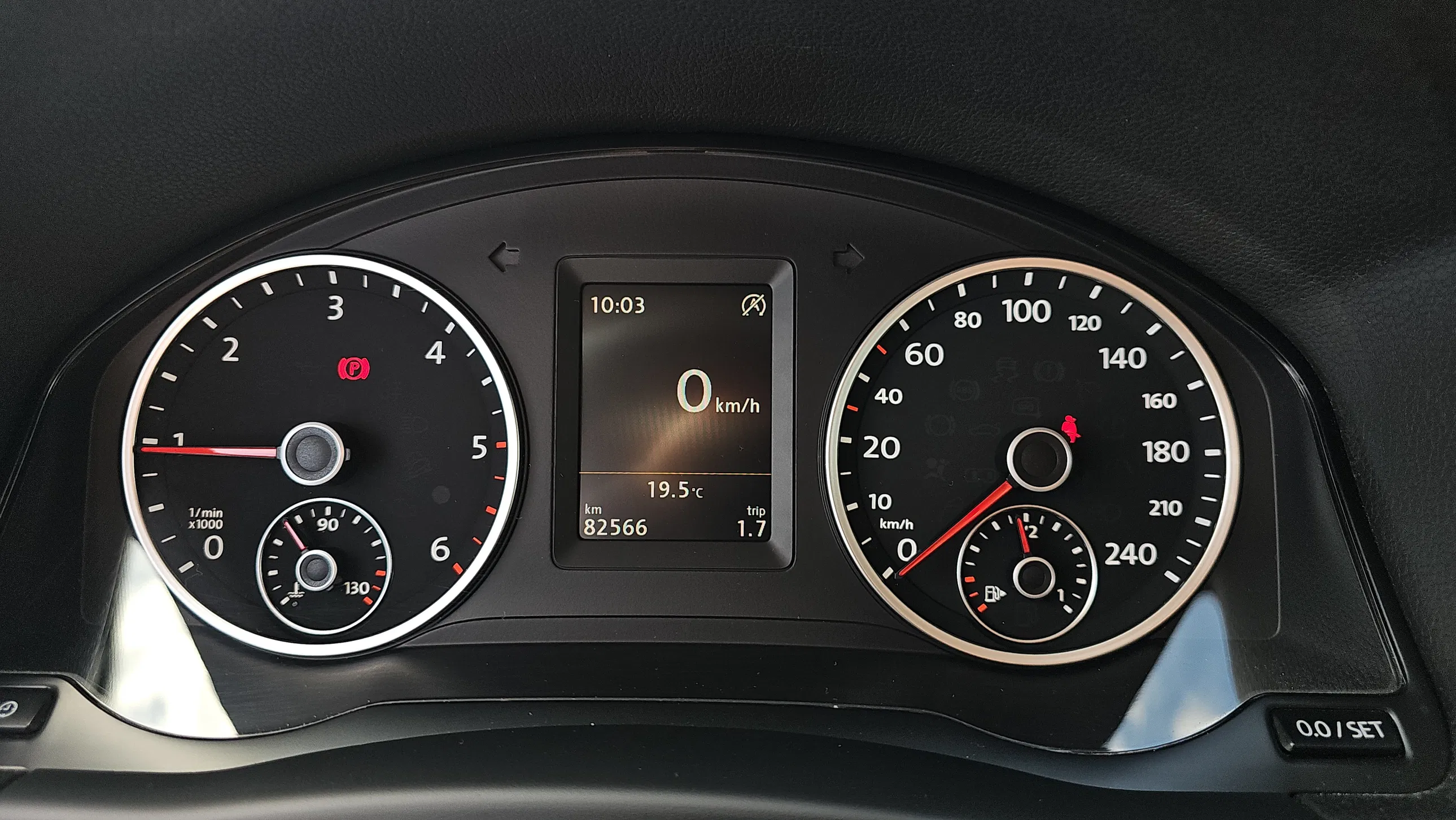 VW Tiguan 2.0 TDI Lounge Tech | Bild 12 von 21