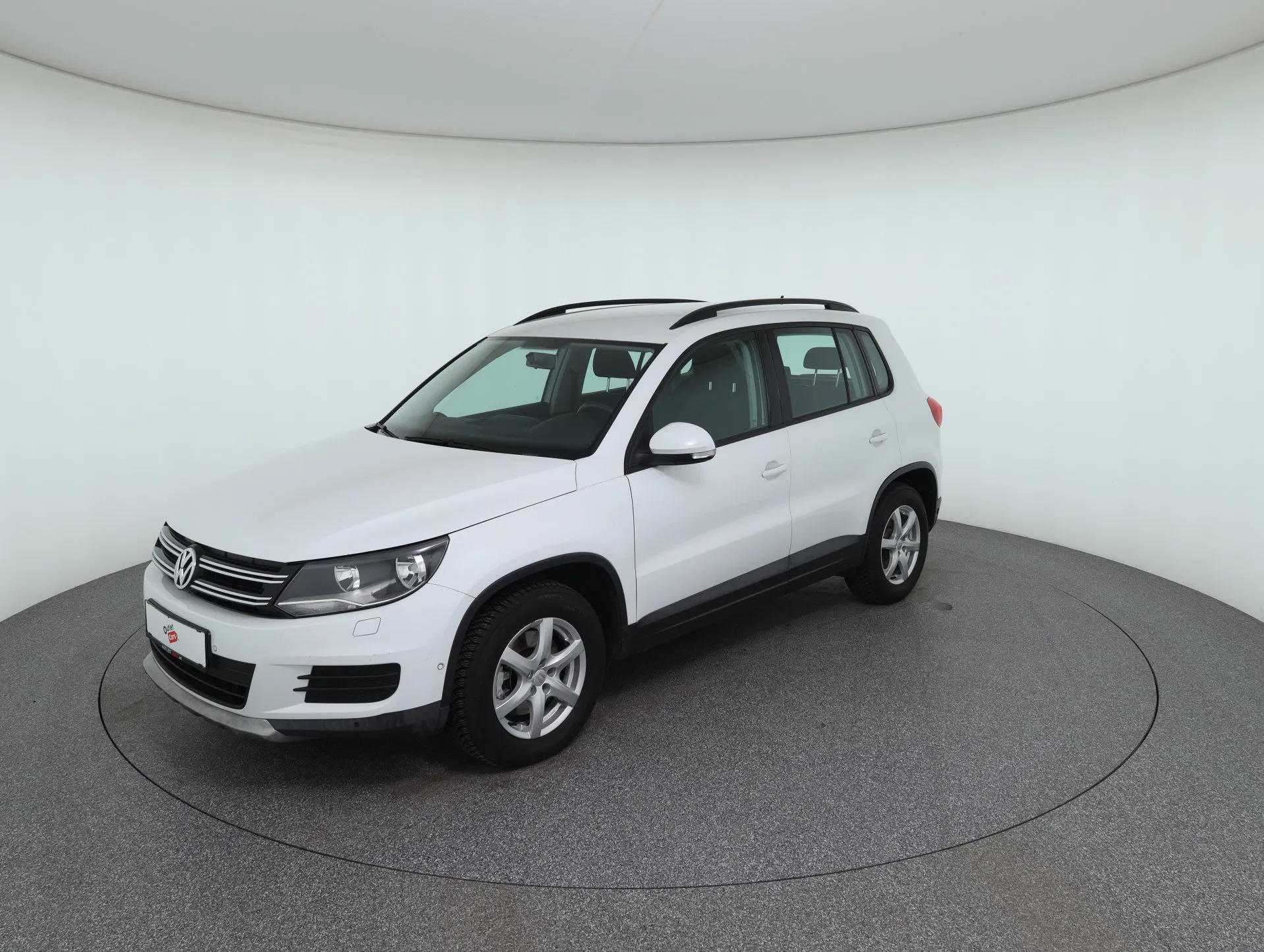 VW Tiguan 1.4 TSI BlueMotion | Bild 2 von 27