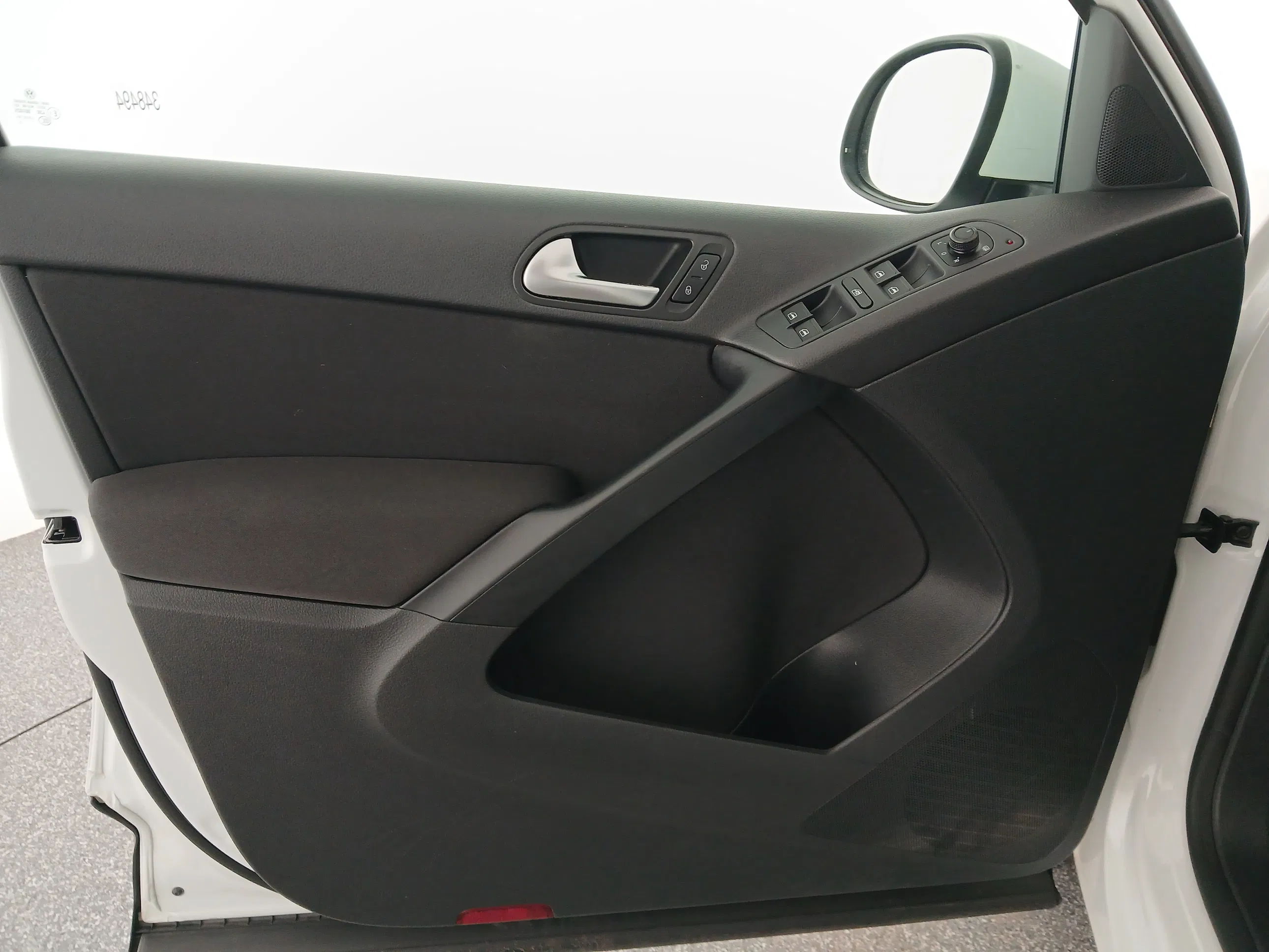 VW Tiguan 1.4 TSI BlueMotion | Bild 12 von 27