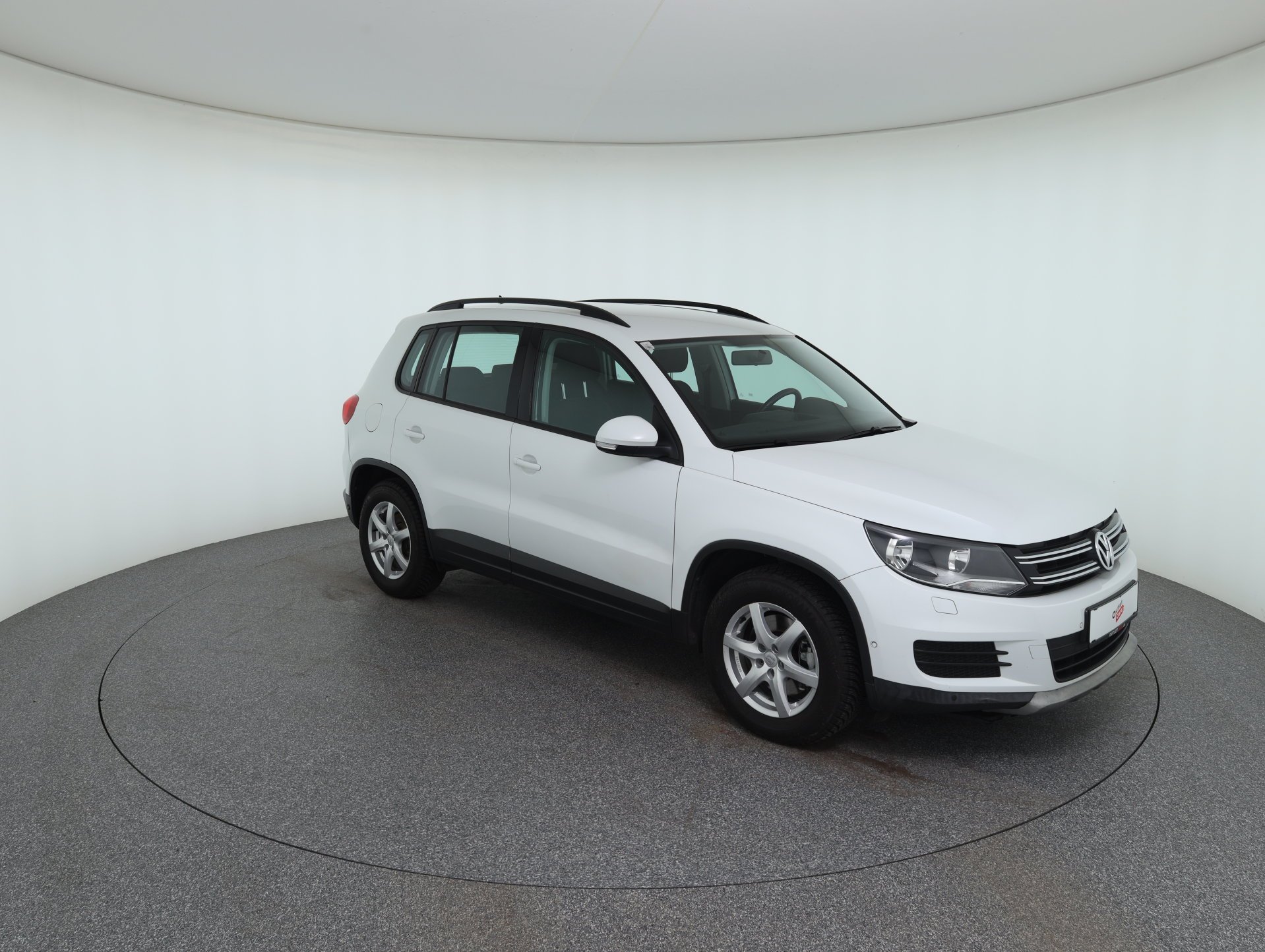 VW Tiguan 1.4 TSI BlueMotion | Bild 4 von 27