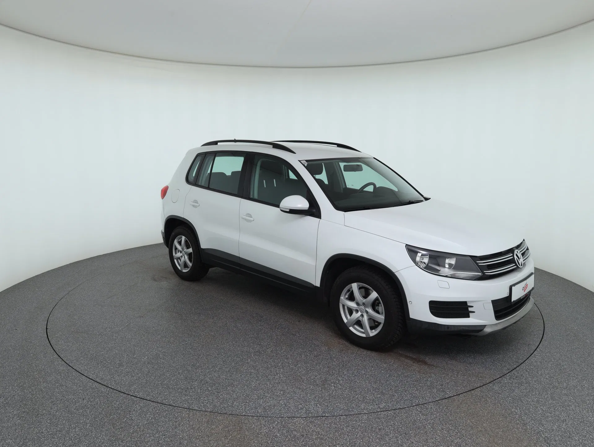 VW Tiguan 1.4 TSI BlueMotion | Bild 4 von 27