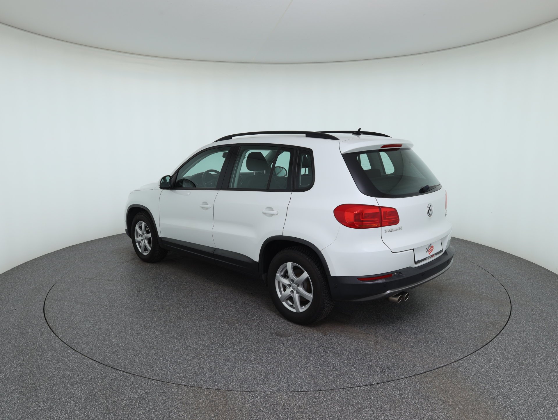 VW Tiguan 1.4 TSI BlueMotion | Bild 8 von 27