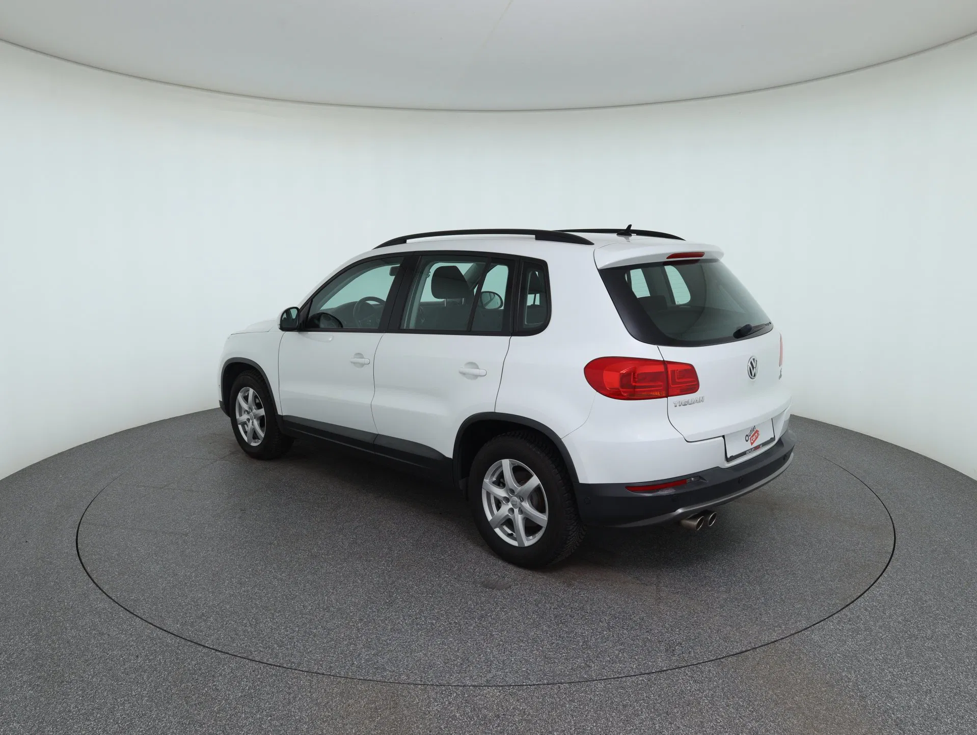 VW Tiguan 1.4 TSI BlueMotion | Bild 8 von 27