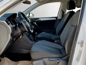 VW Tiguan 1.4 TSI BMT Comfortline | Thumbnail 9 von 28