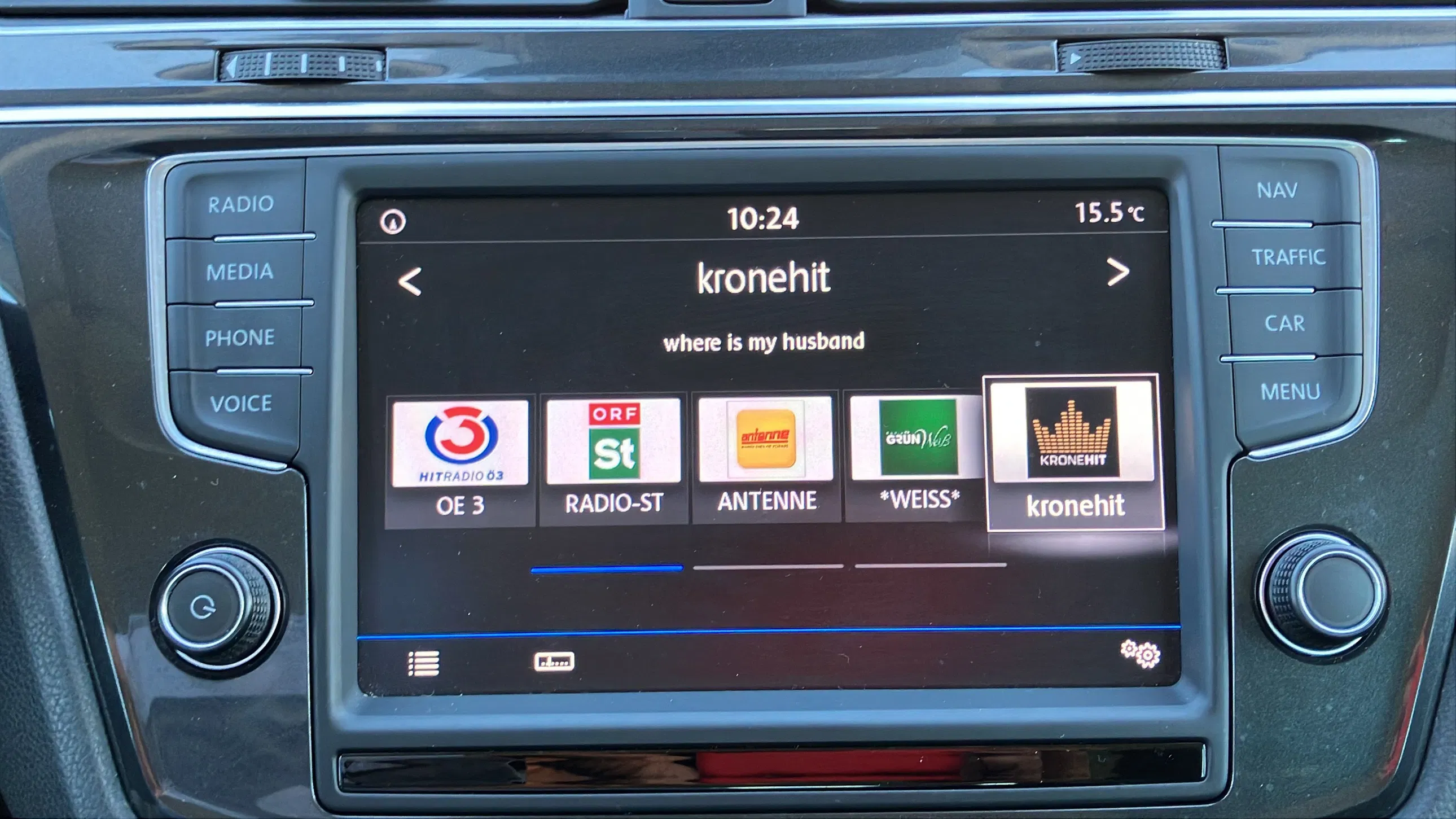 VW Tiguan 1.4 TSI BMT Comfortline | Bild 17 von 28