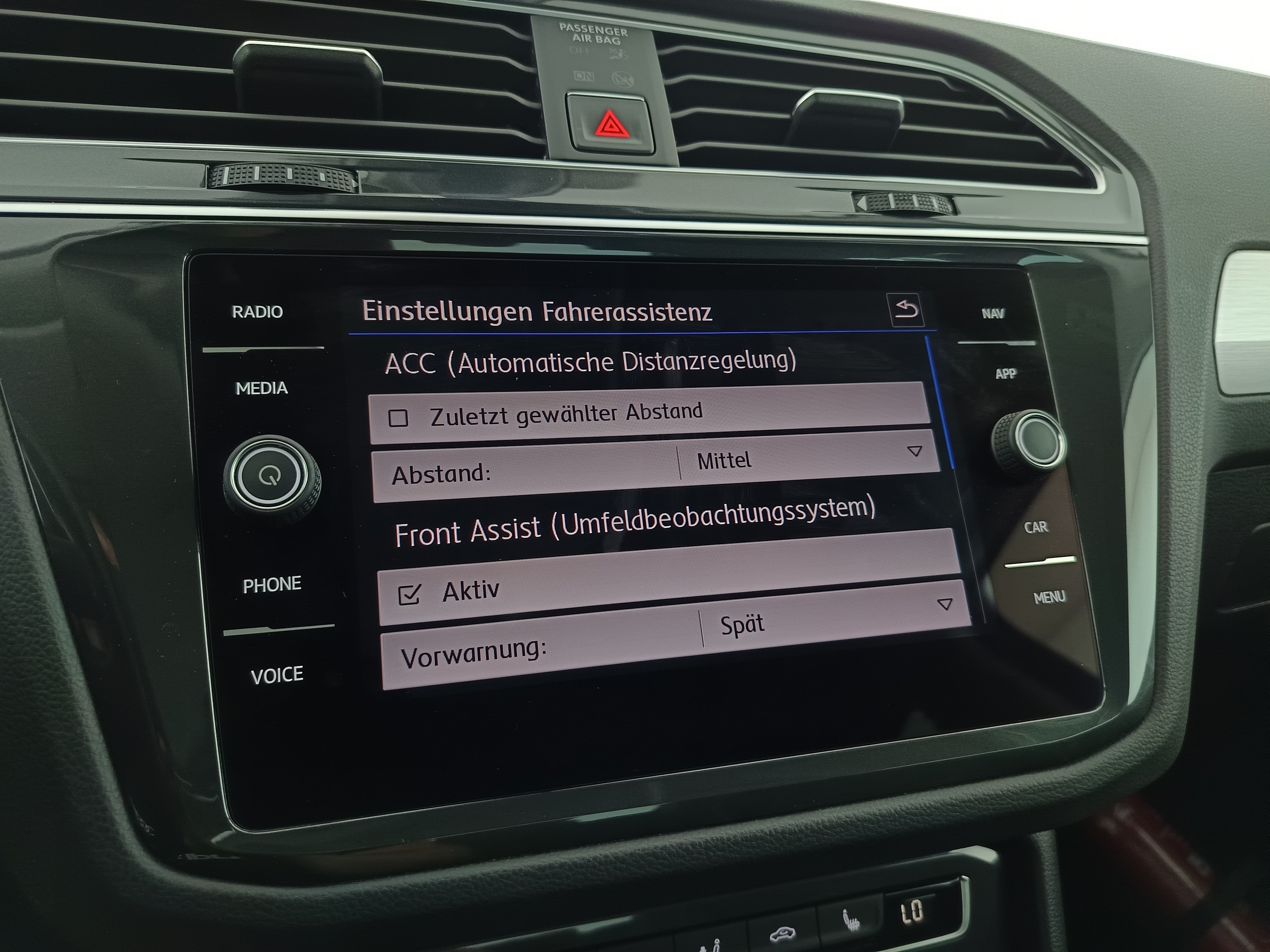 VW Tiguan 2.0 TDI BMT 4Motion Comfortline | Bild 22 von 31