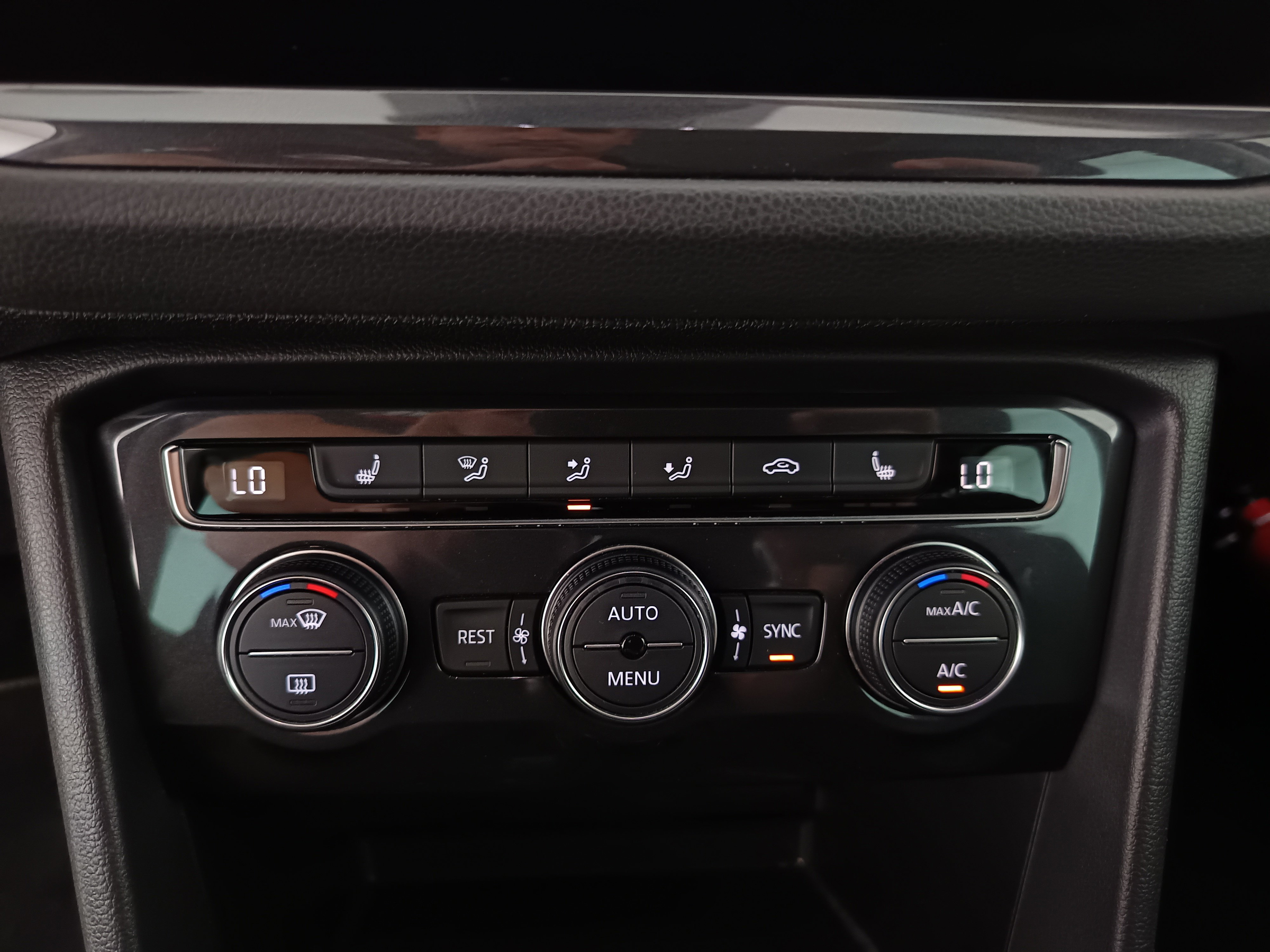 VW Tiguan 2.0 TDI BMT 4Motion Comfortline | Bild 27 von 31