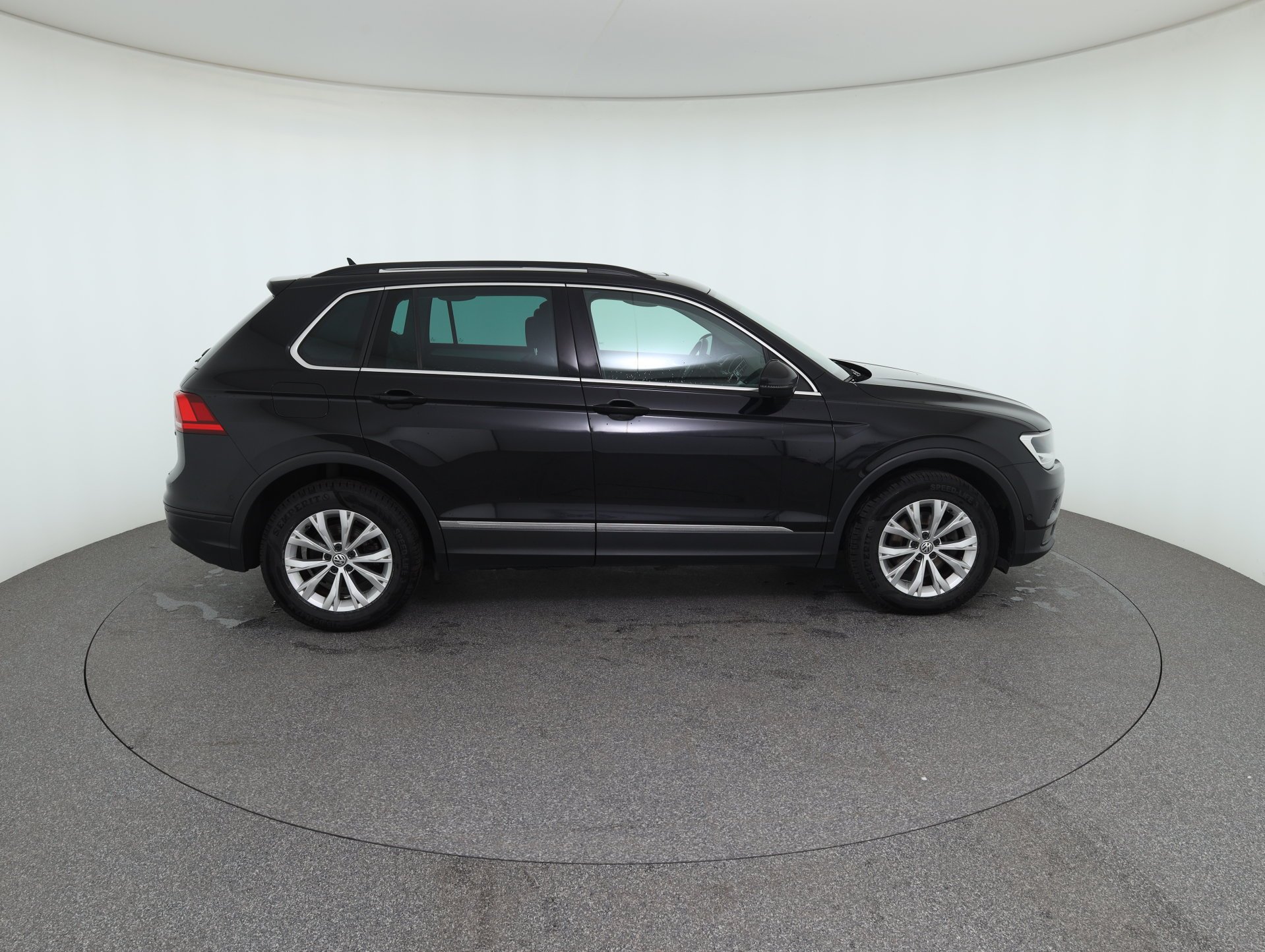 VW Tiguan 2.0 TDI BMT 4Motion Comfortline | Bild 5 von 31
