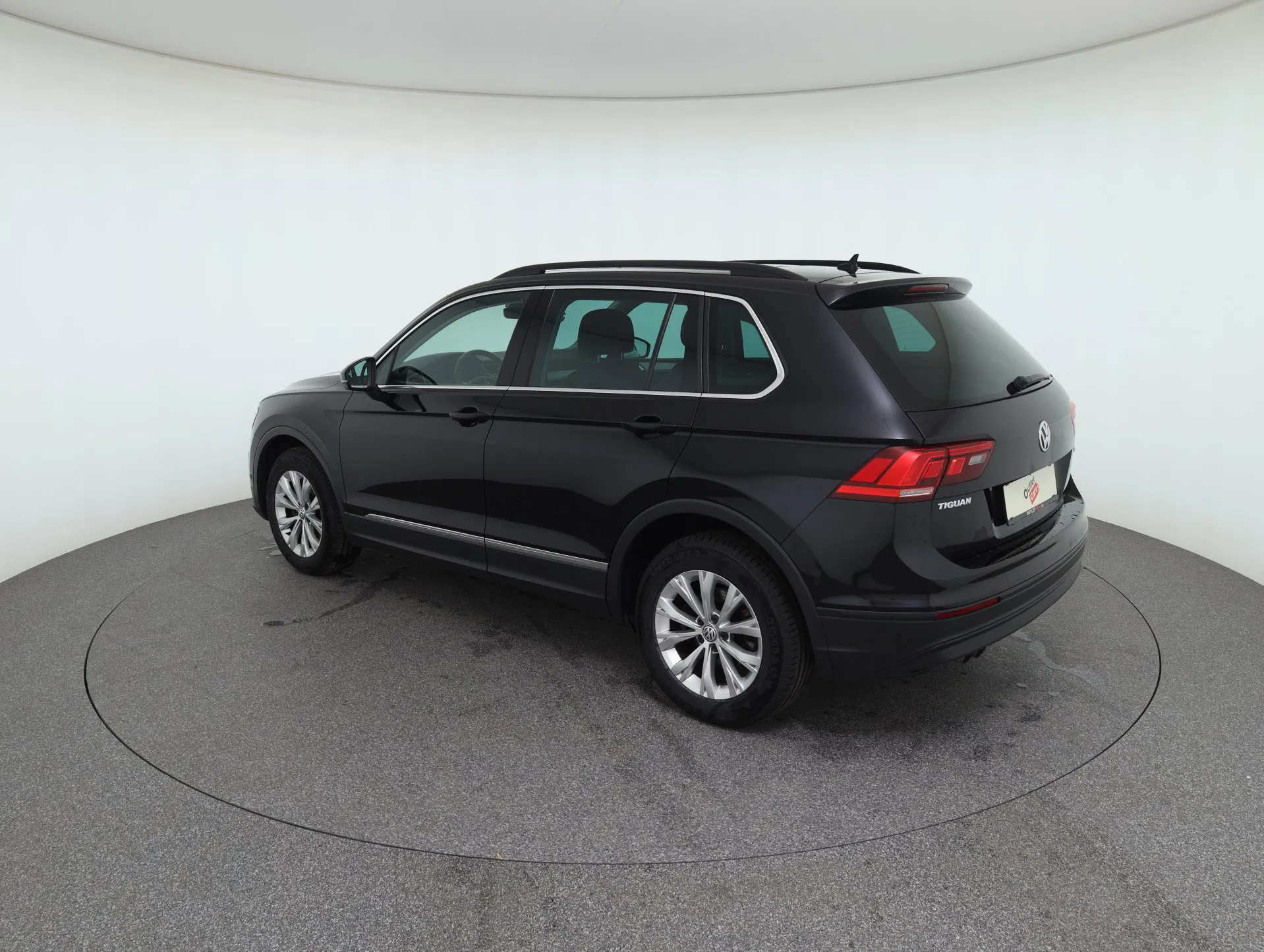 VW Tiguan 2.0 TDI BMT 4Motion Comfortline | Bild 8 von 31