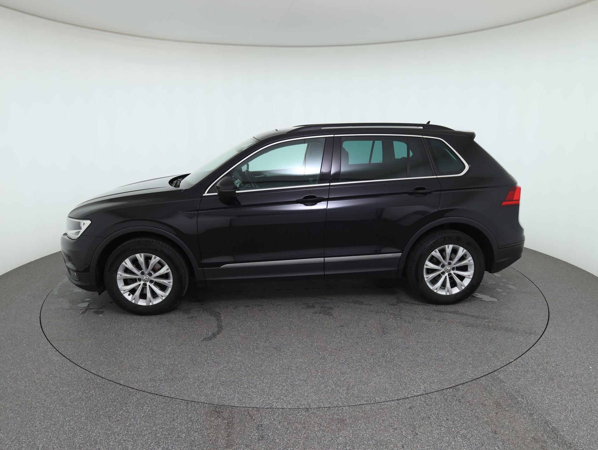 VW Tiguan 2.0 TDI BMT 4Motion Comfortline | Bild 9 von 31
