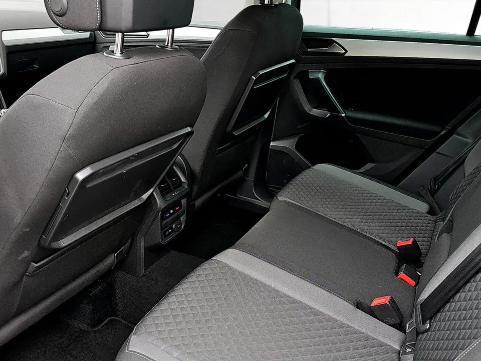 VW Tiguan 1.4 TSI BMT Comfortline | Bild 19 von 20
