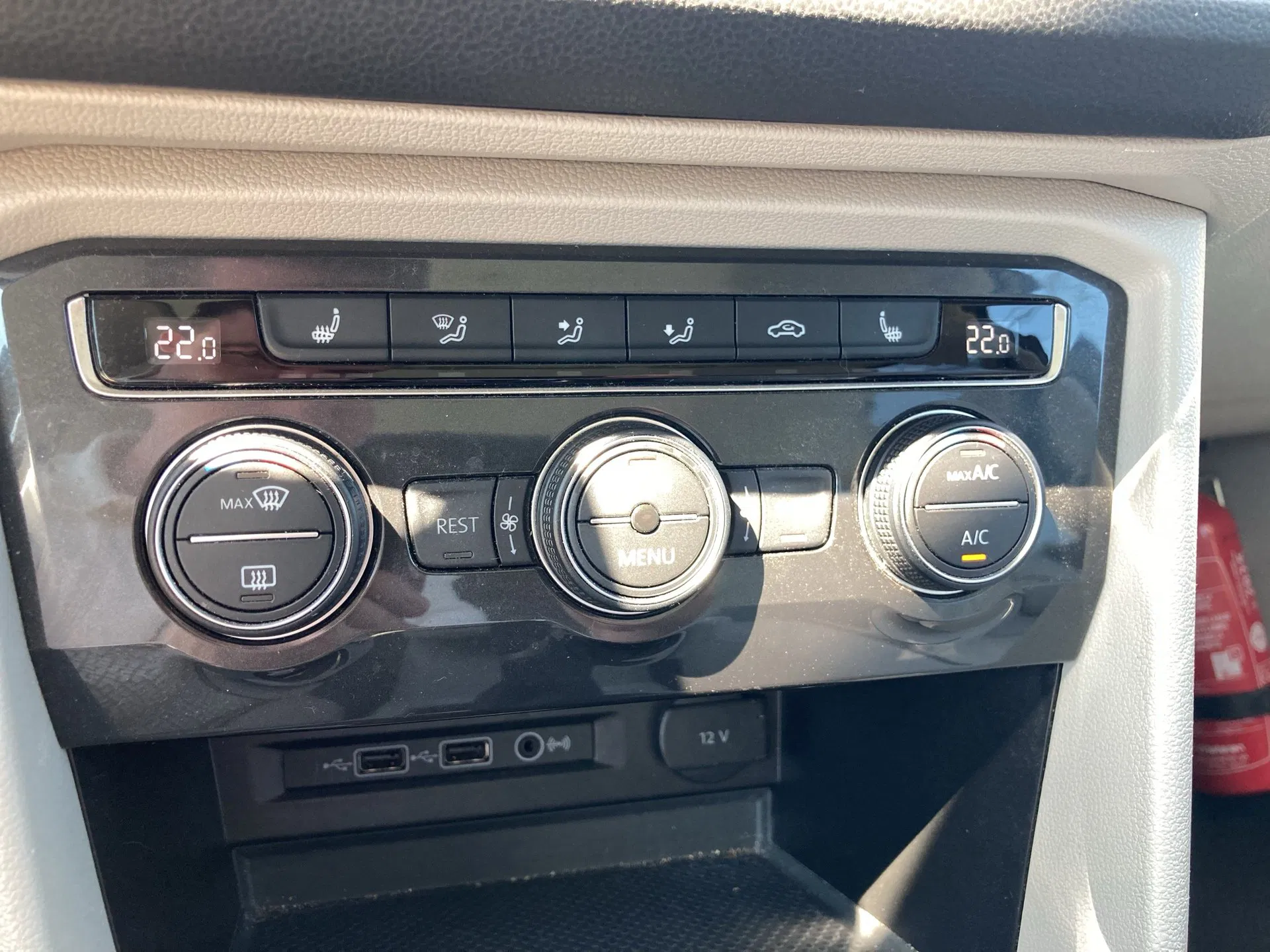 VW Tiguan Allspace CL TDI DSG 5-Sitzer | Bild 14 von 31