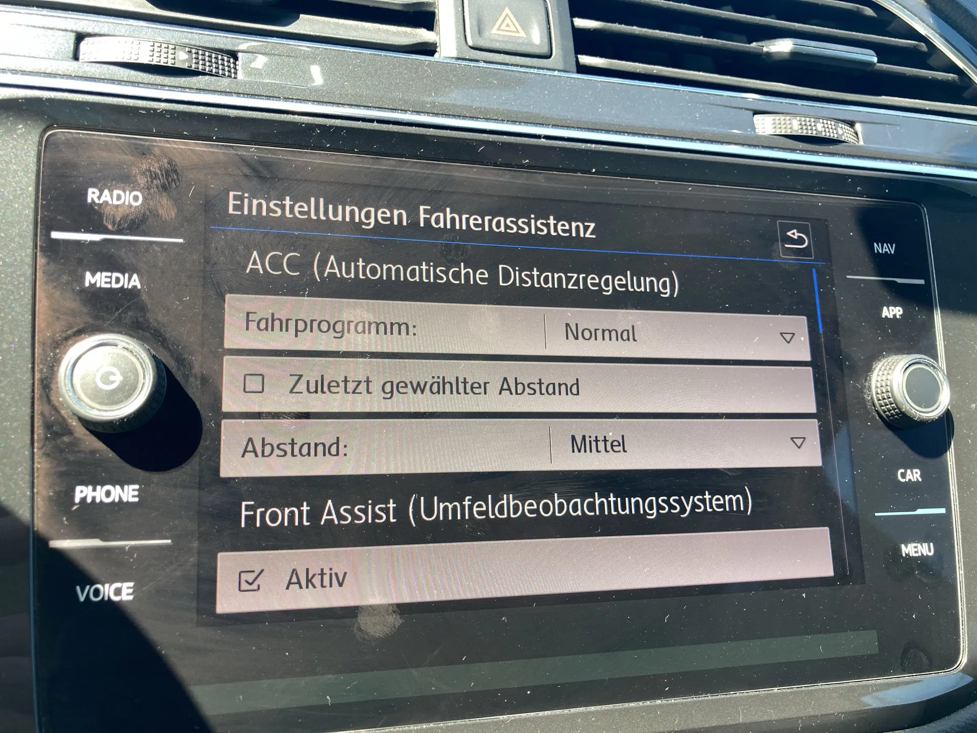 VW Tiguan Allspace CL TDI DSG 5-Sitzer | Bild 16 von 31