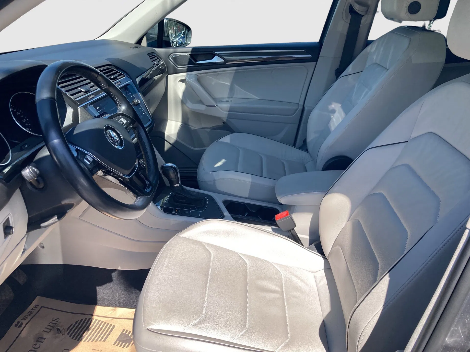 VW Tiguan Allspace CL TDI DSG 5-Sitzer | Bild 8 von 31