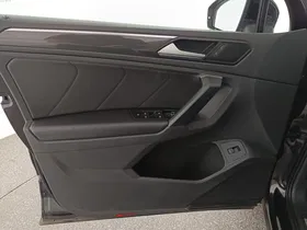 VW Tiguan 2.0 TDI BMT Highline | Thumbnail 11 von 31