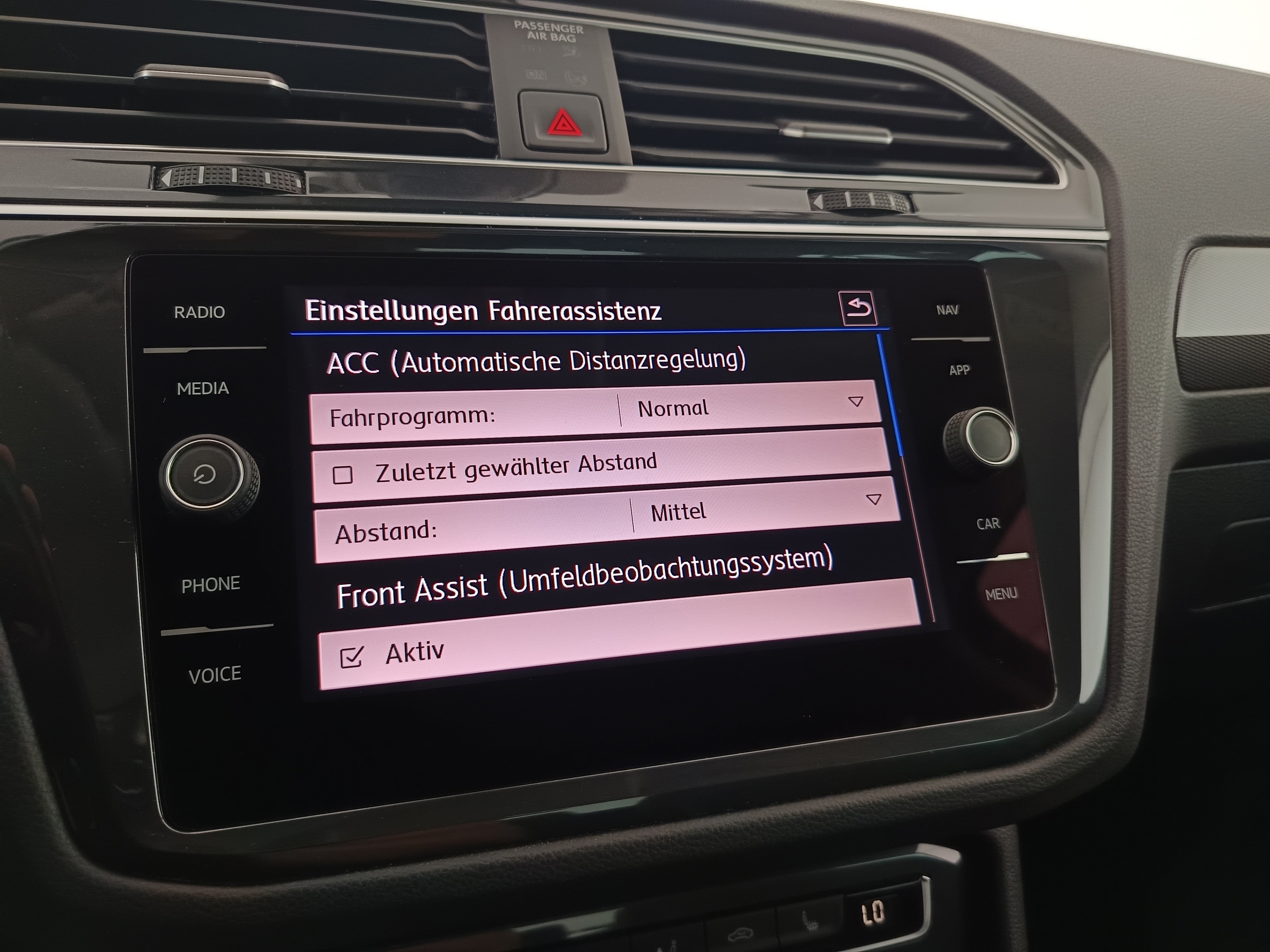 VW Tiguan 2.0 TDI BMT Highline | Bild 20 von 31