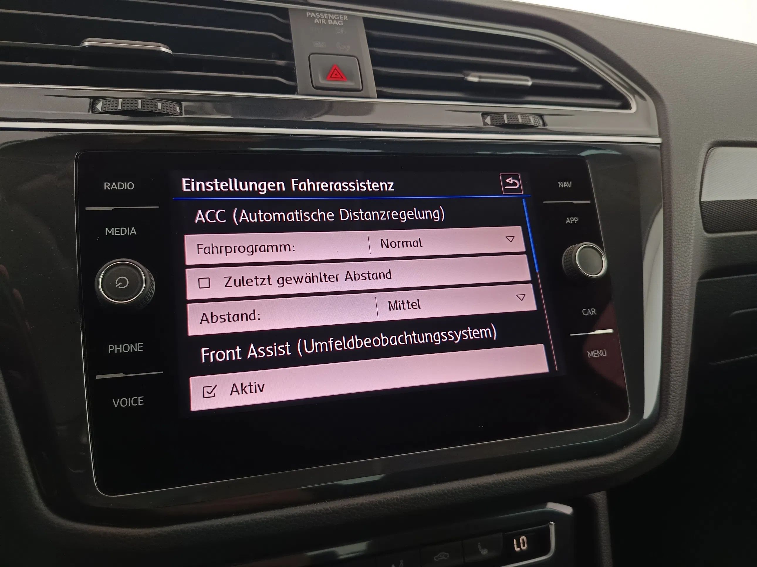 VW Tiguan 2.0 TDI BMT Highline | Bild 20 von 31