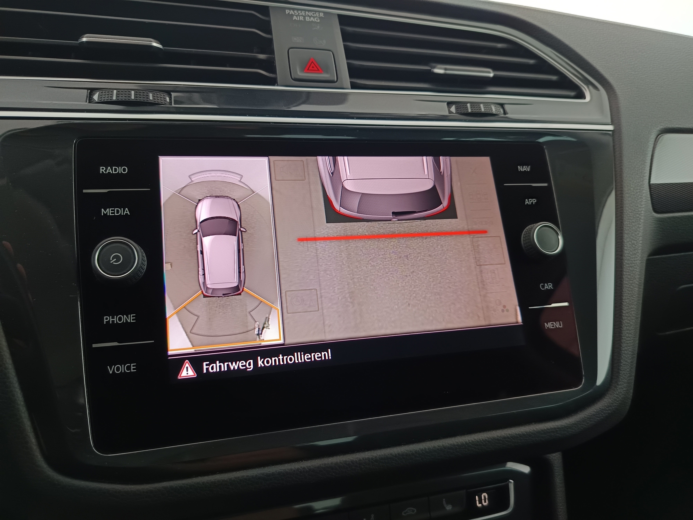 VW Tiguan 2.0 TDI BMT Highline | Bild 23 von 31