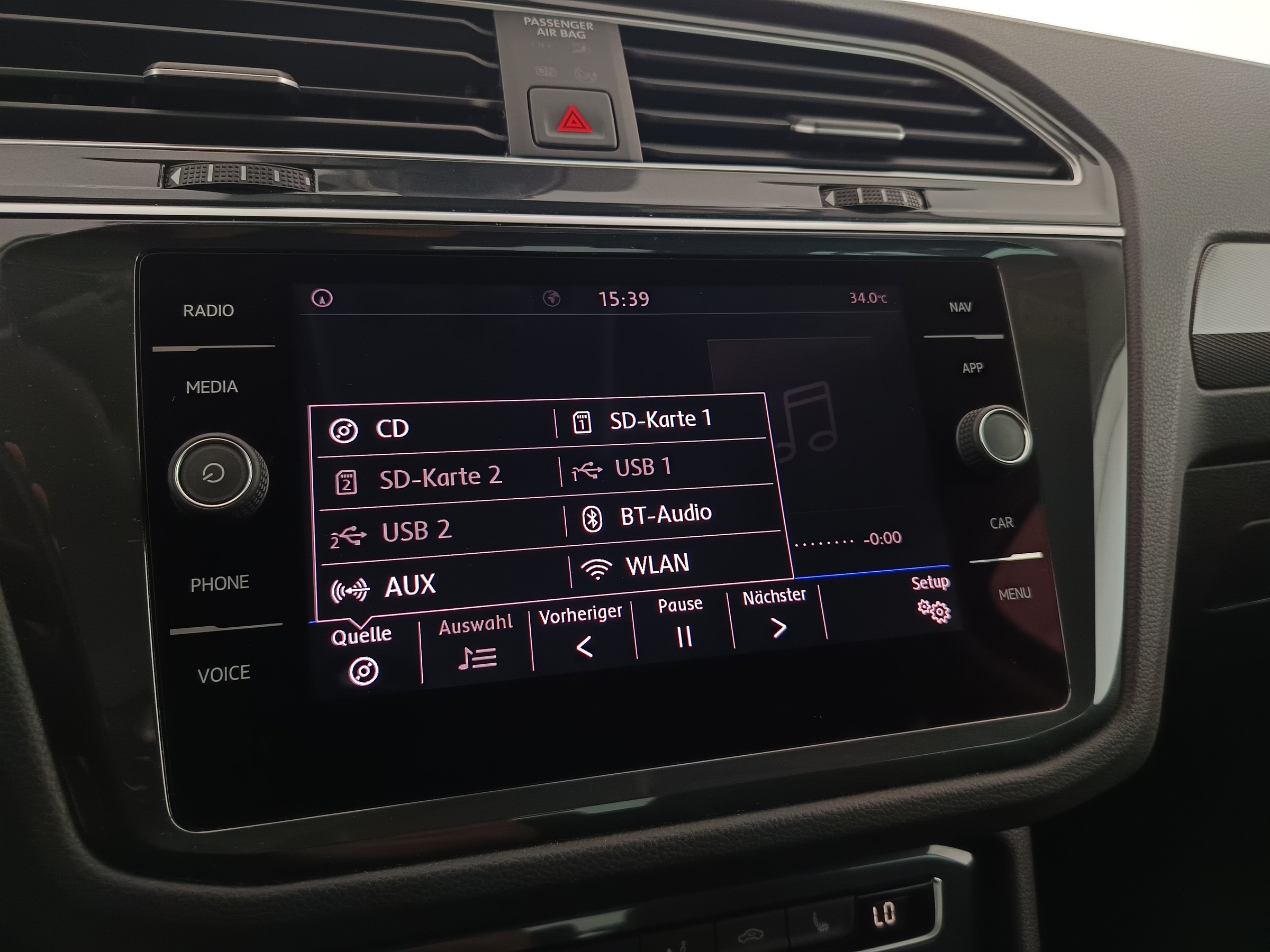 VW Tiguan 2.0 TDI BMT Highline | Bild 25 von 31