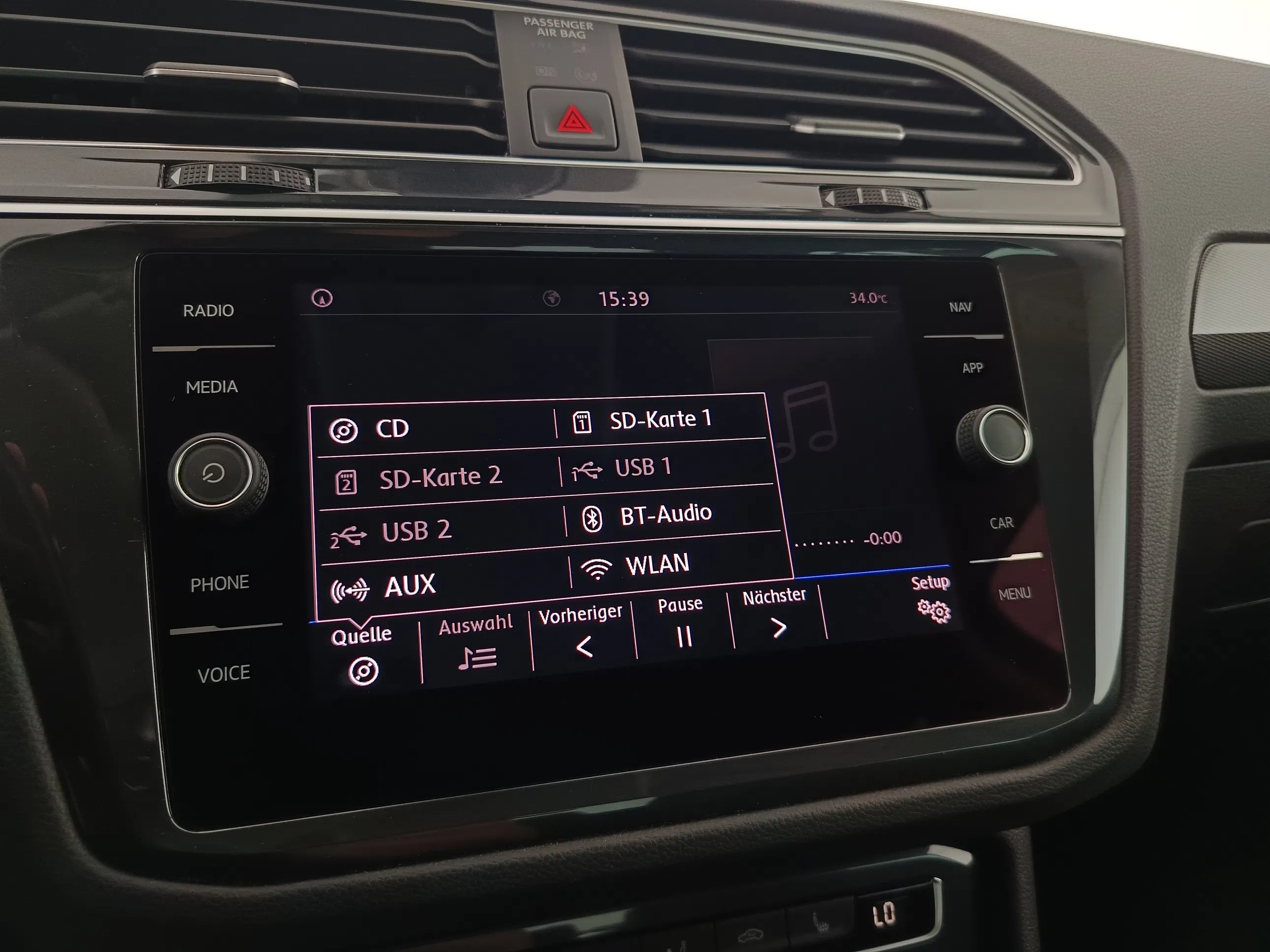 VW Tiguan 2.0 TDI BMT Highline | Bild 25 von 31