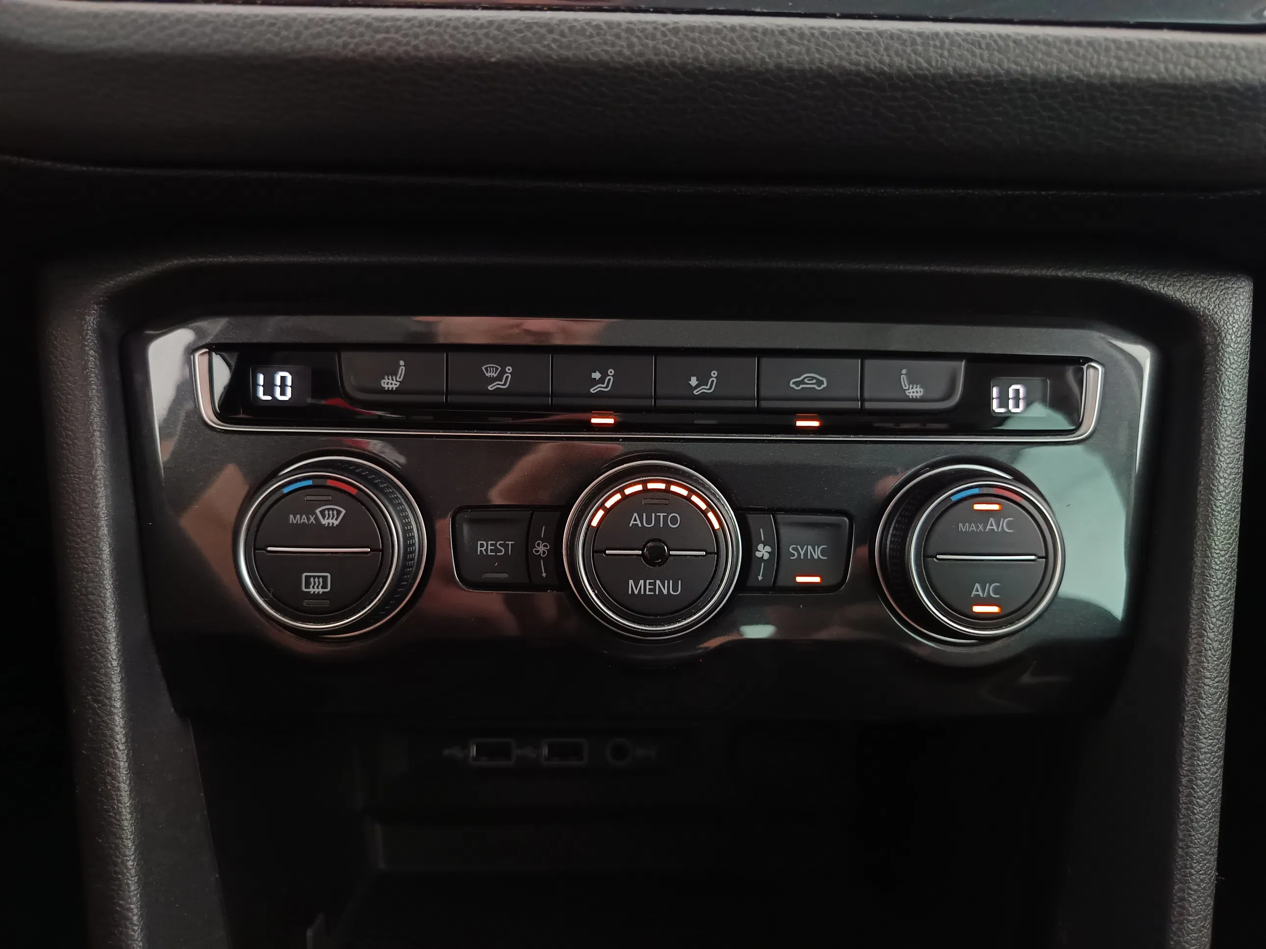 VW Tiguan 2.0 TDI BMT Highline | Bild 27 von 31