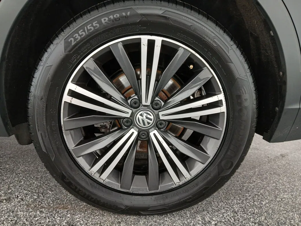 Bild eines VW Tiguan Allspace 1.5 TSI ACT 7-Sitzer Highline