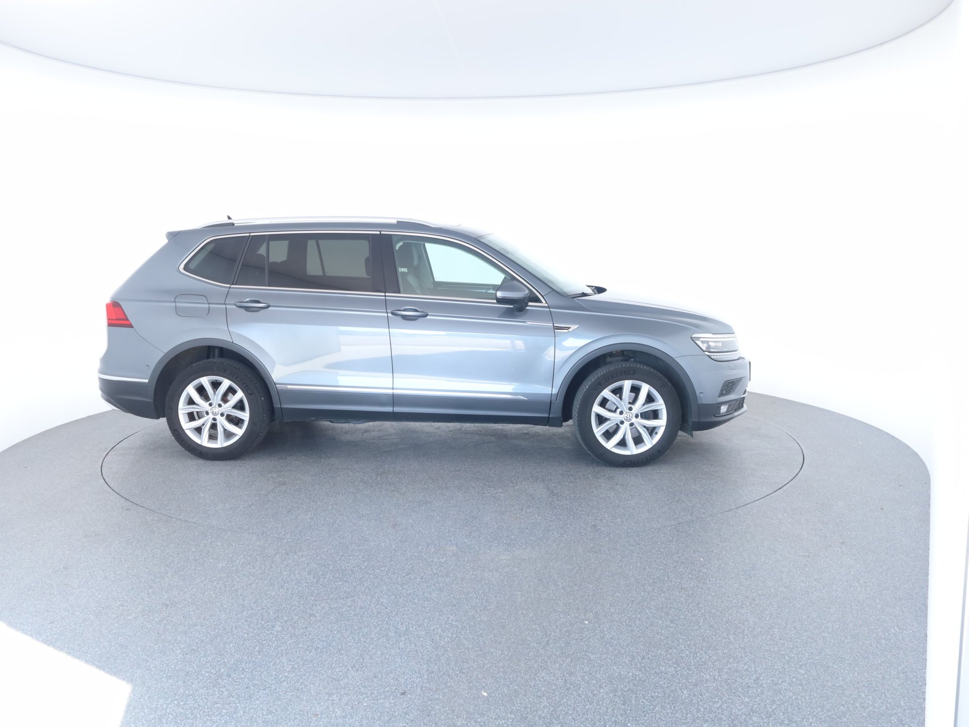 VW Tiguan Allspace 2.0 TDI 7-Sitzer Highline | Bild 26 von 30